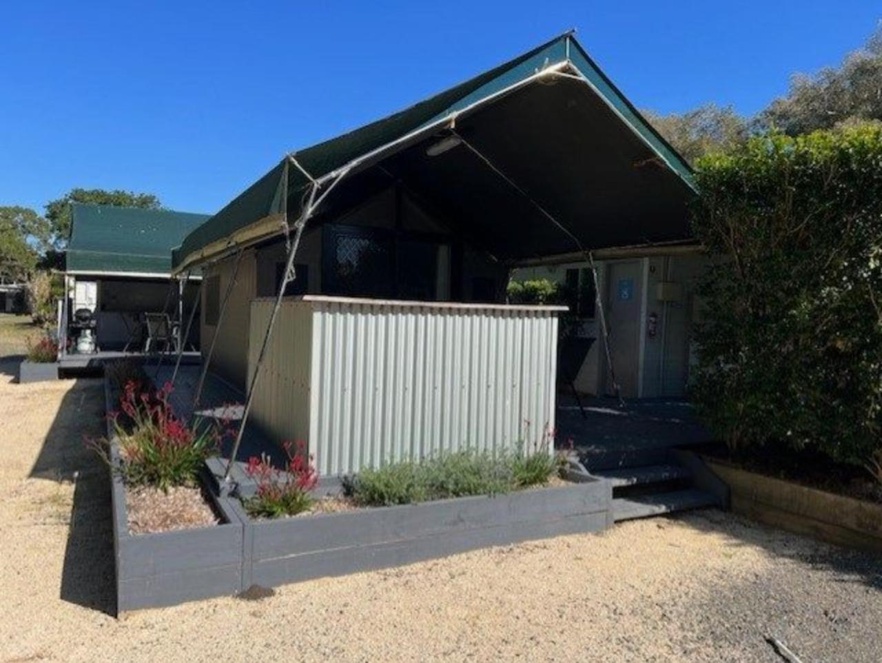 Standard Safari Tents photo 2