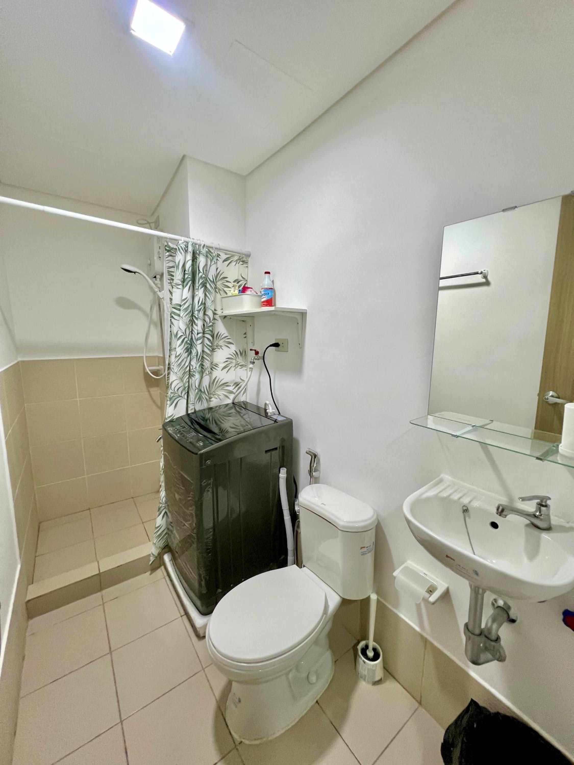 Apartment with City View photo 2