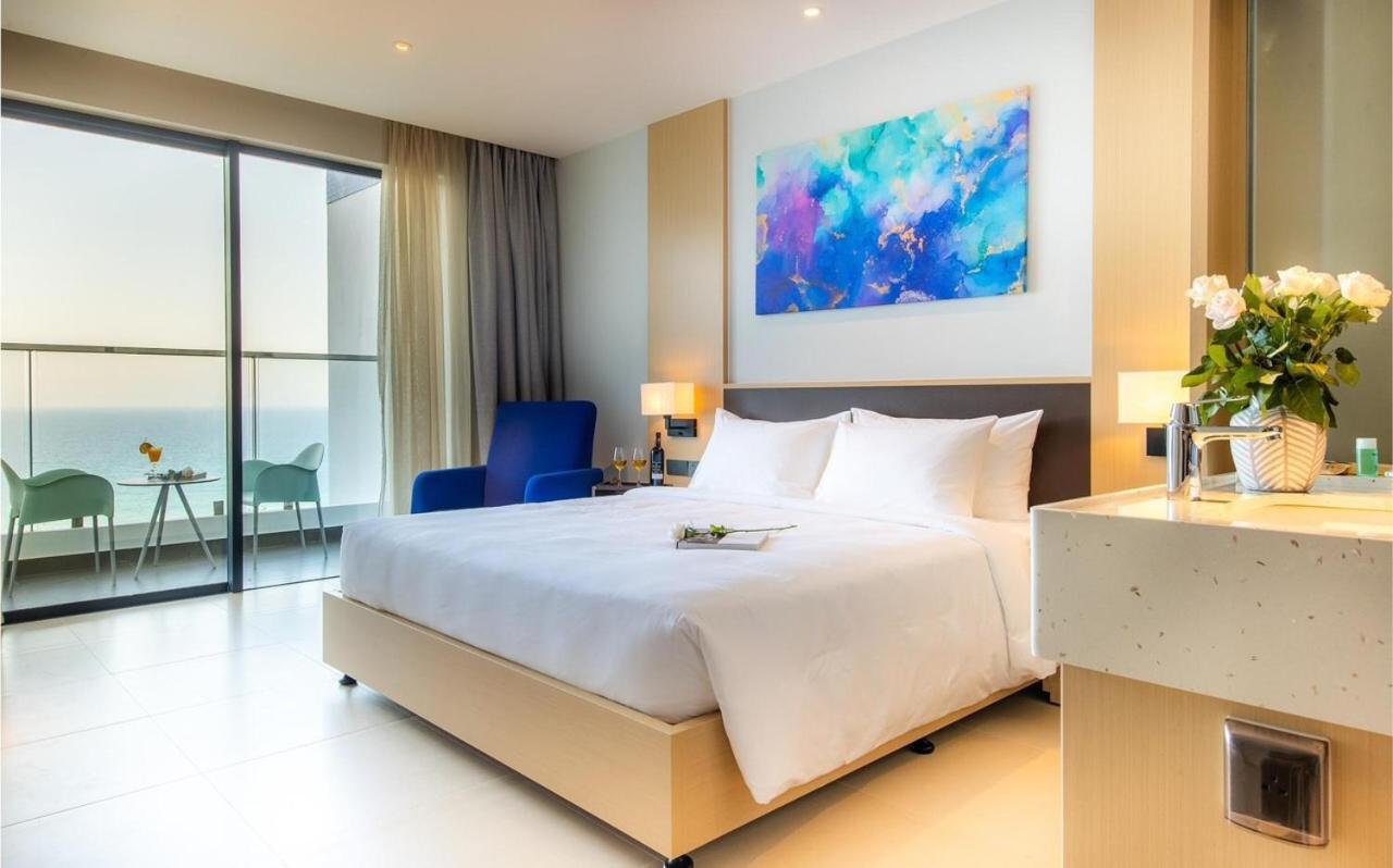 Deluxe Double Room with Sea View