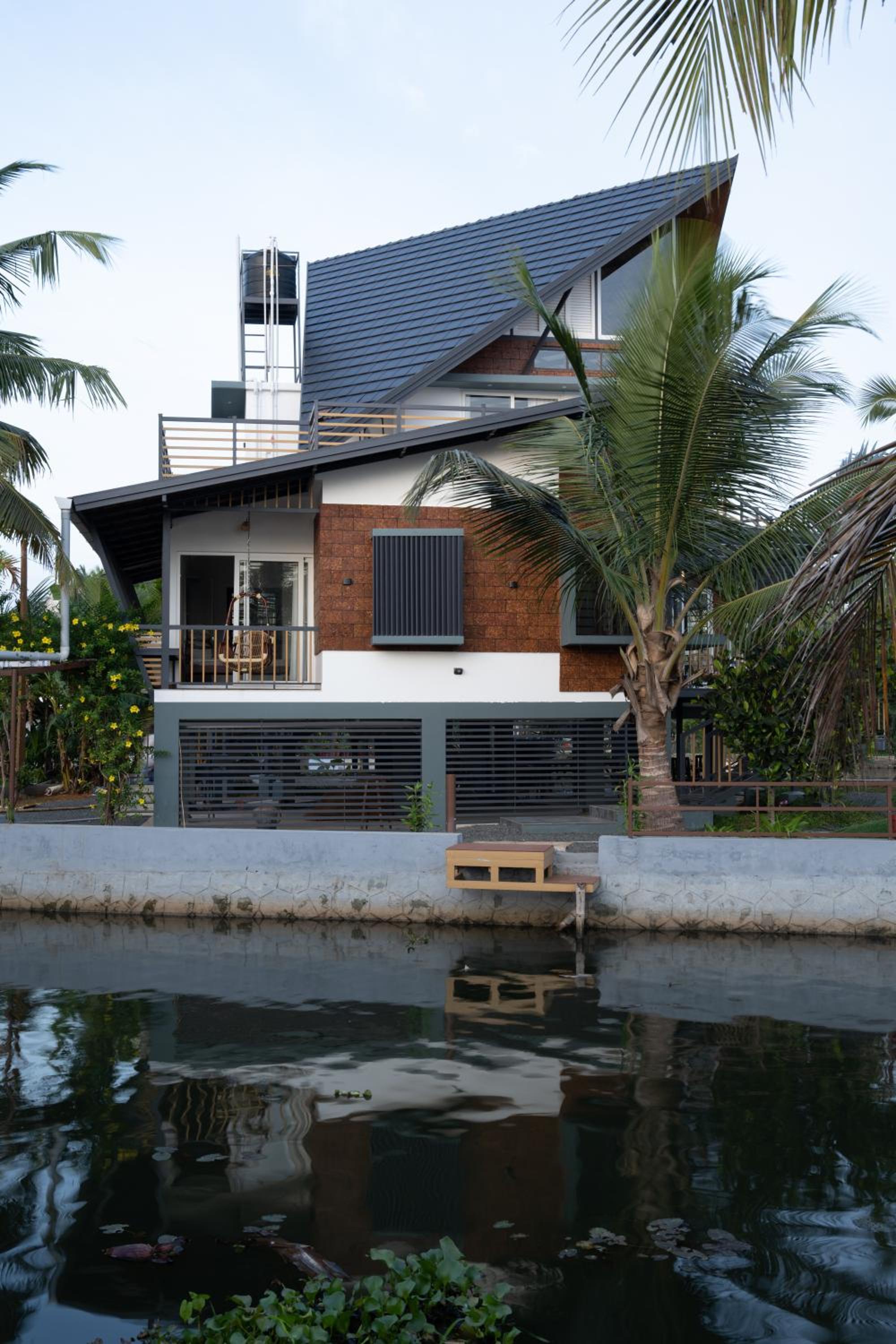 Three-Bedroom Villa photo 2