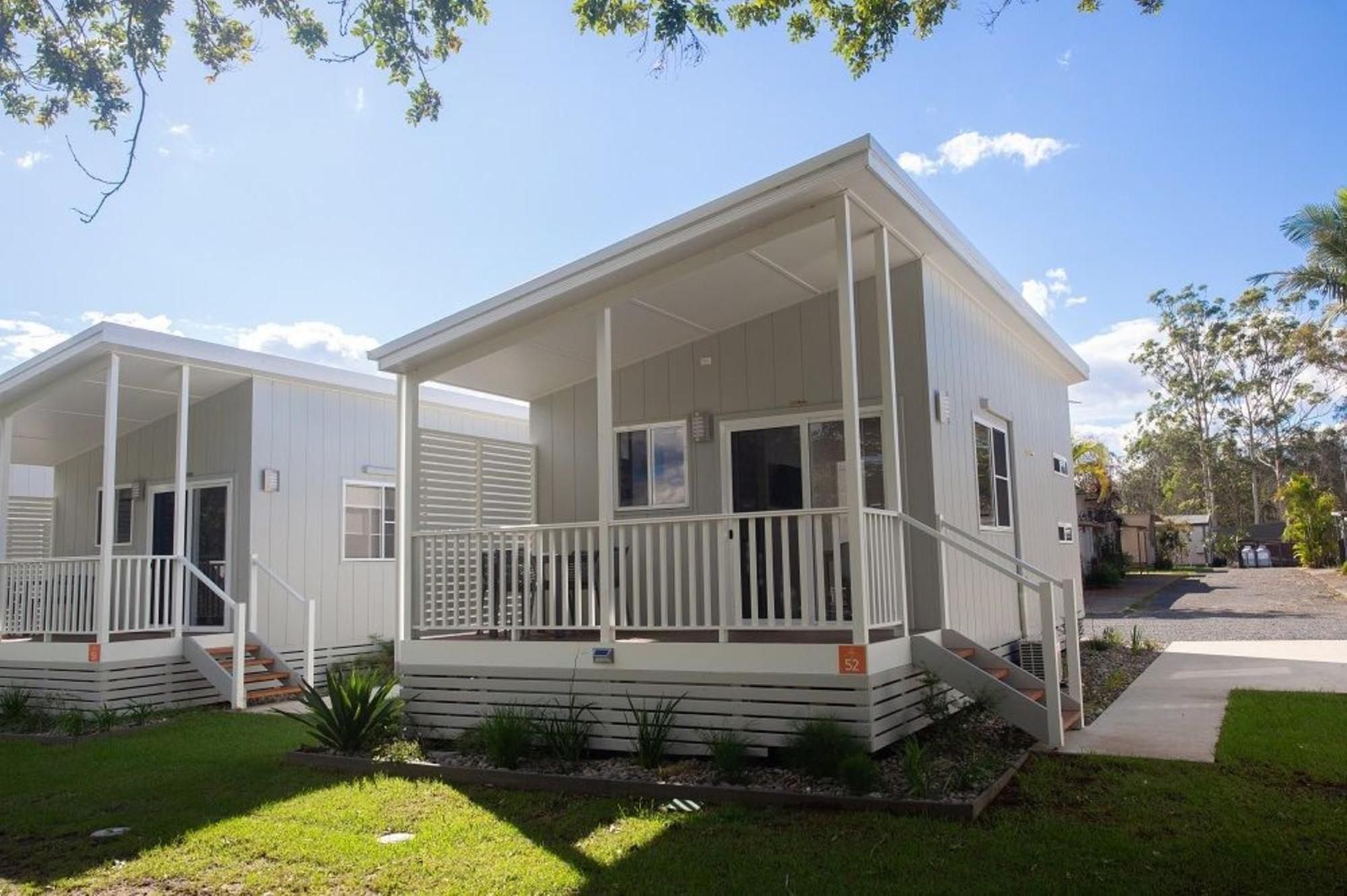 Superior 2 Bedroom Cabin - Sleeps 4 - Photo 4