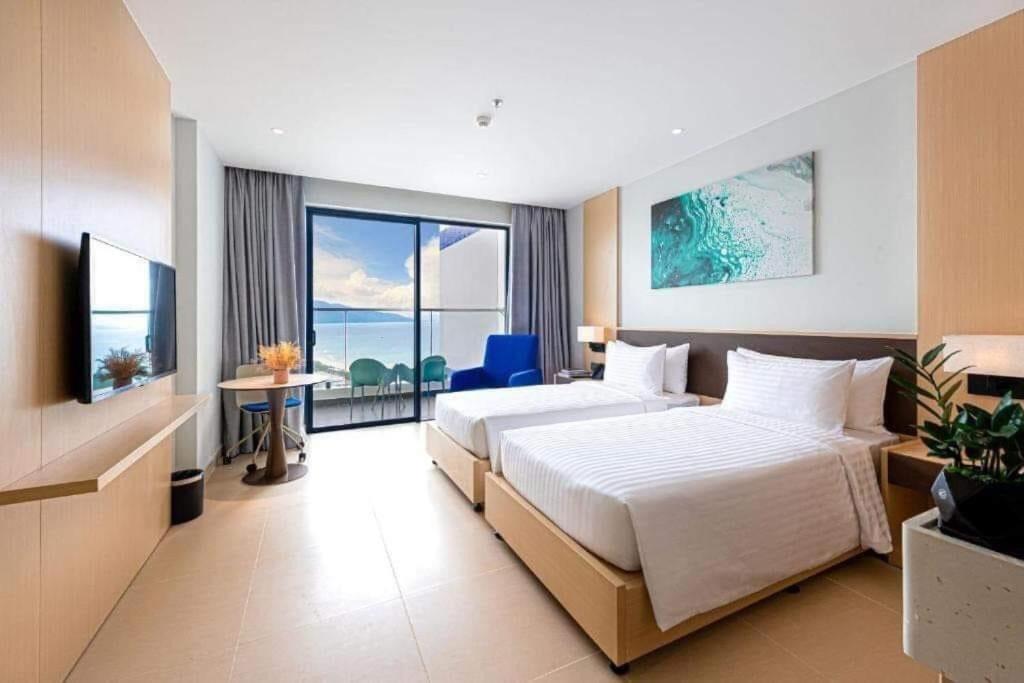 Twin Room with Sea View photo 2