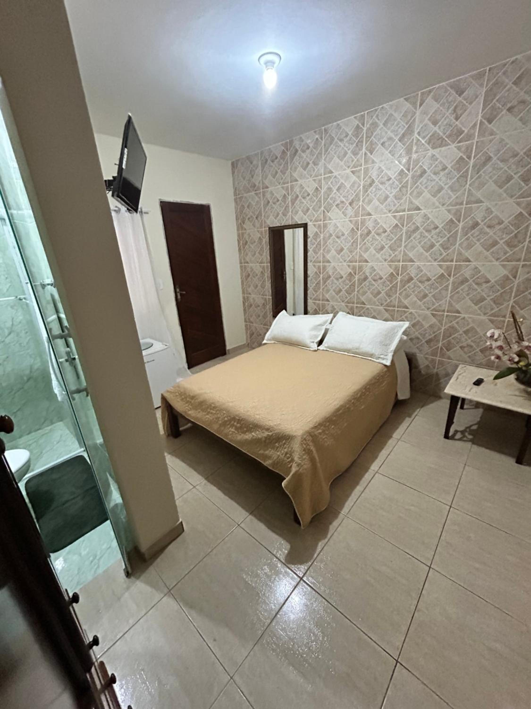 Basic Triple Room photo 1