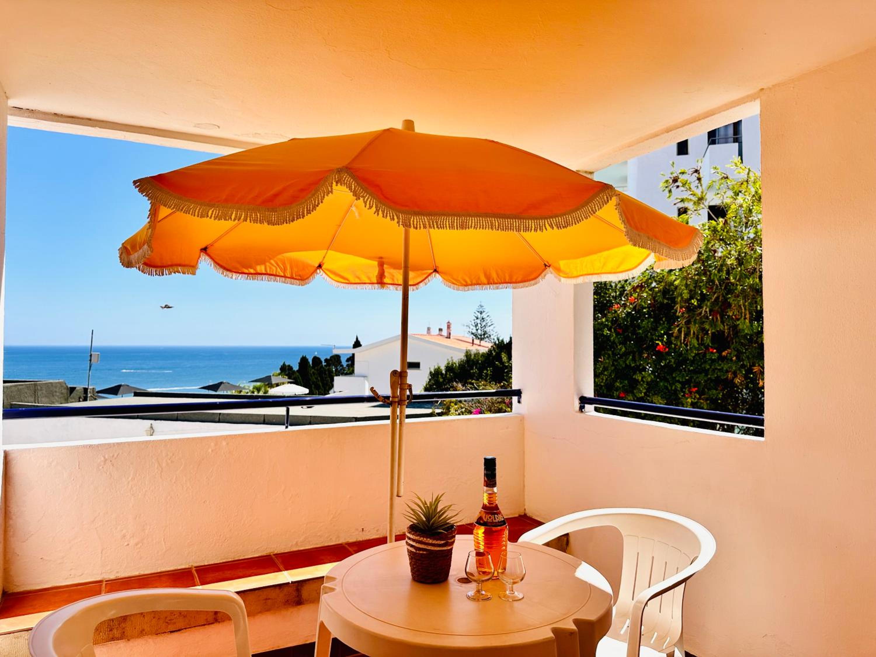 Twin Room with Sea View - Photo 2