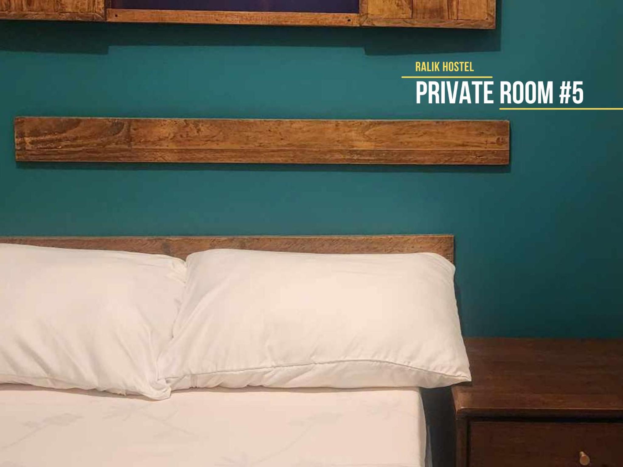 Deluxe Double Room with Shower