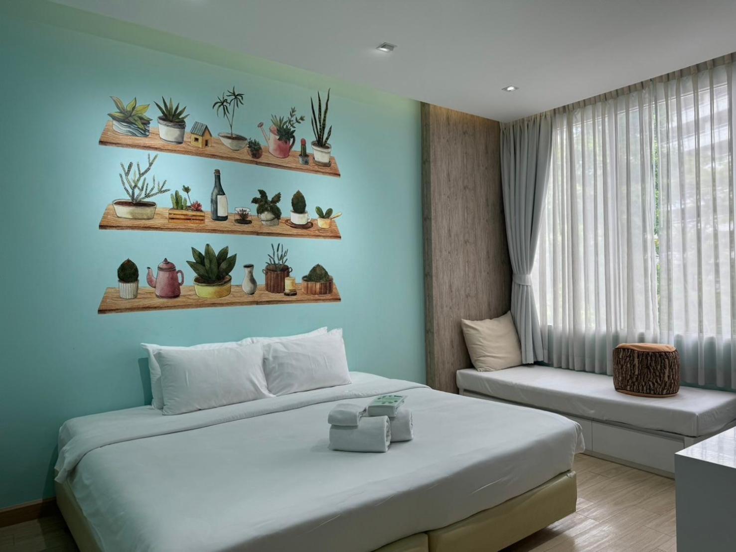 Deluxe King Room photo 2