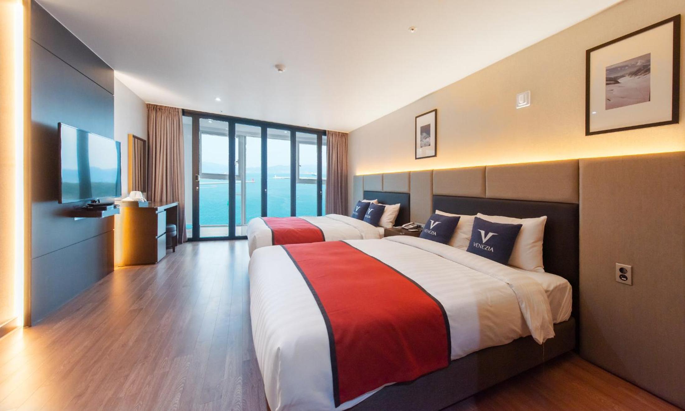 Venezia Suite photo 3