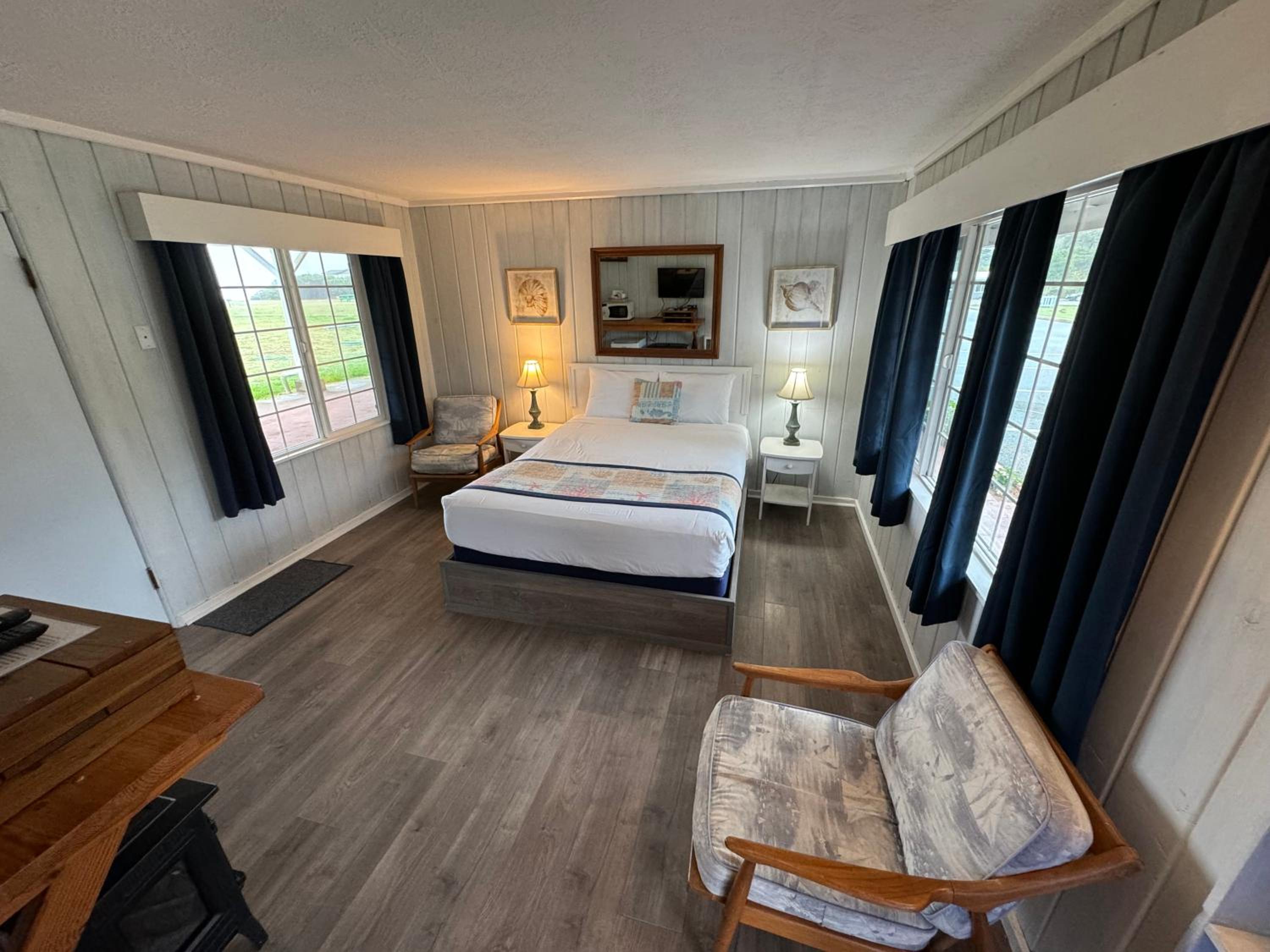 Queen Room Oceanfront