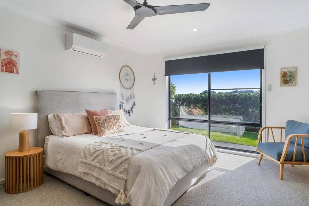 Four-Bedroom House photo 1
