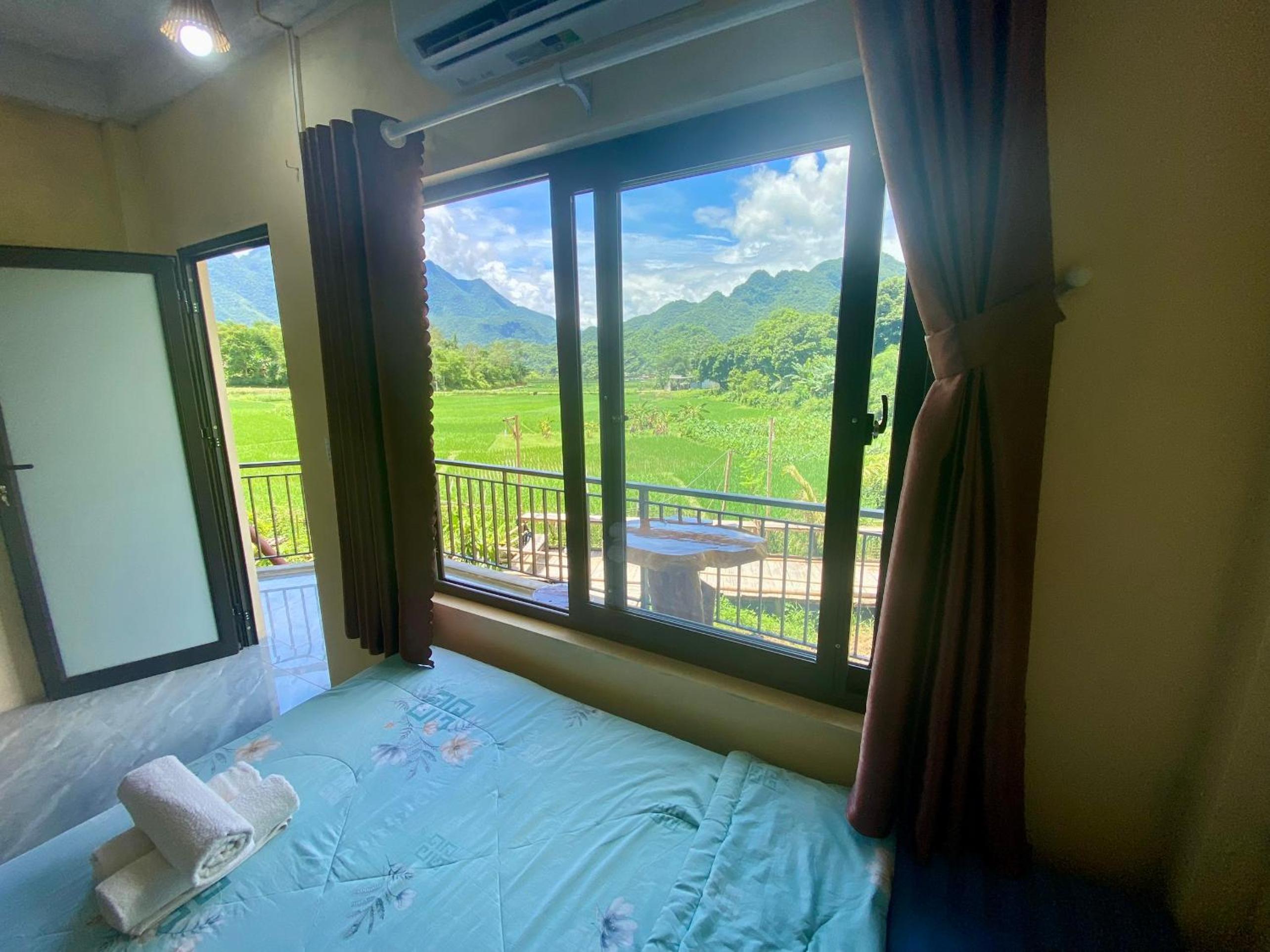 Triple Room with Mountain View photo 3
