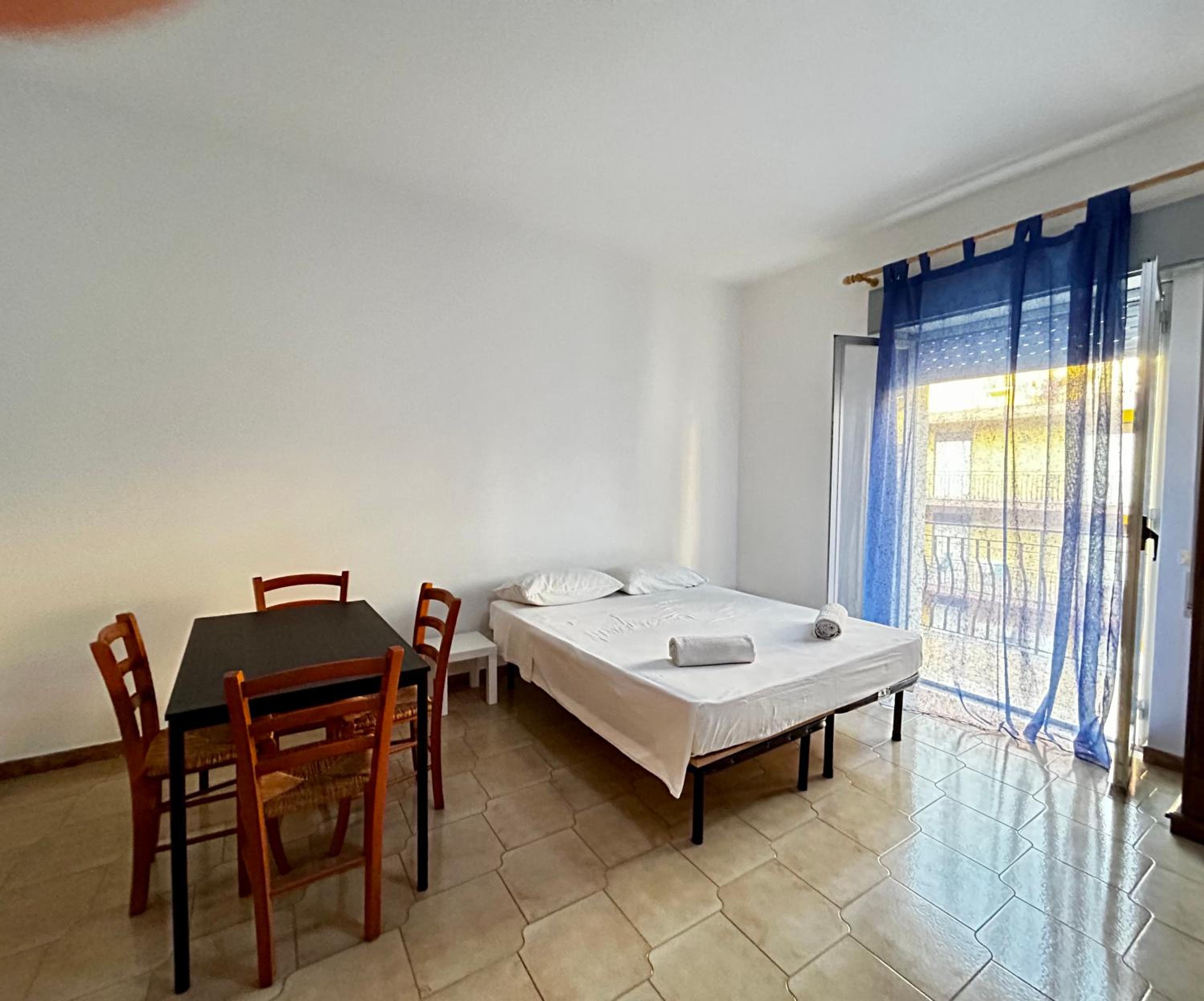 One-Bedroom Apartment - Sea Side photo 3