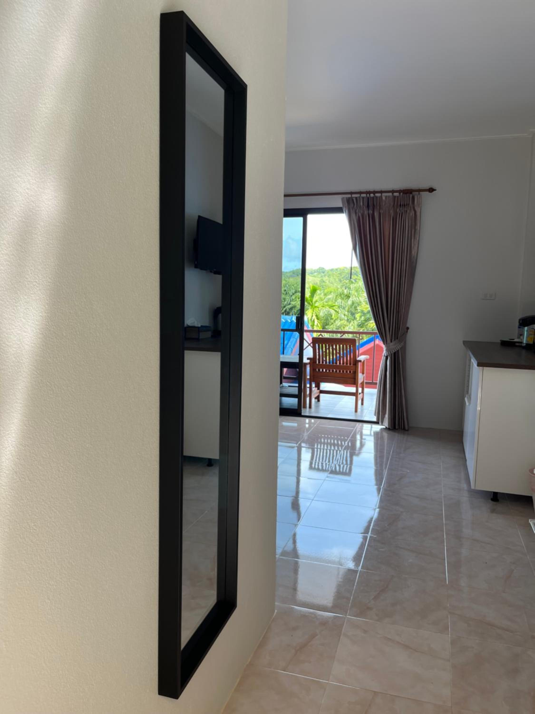 One-Bedroom House photo 1