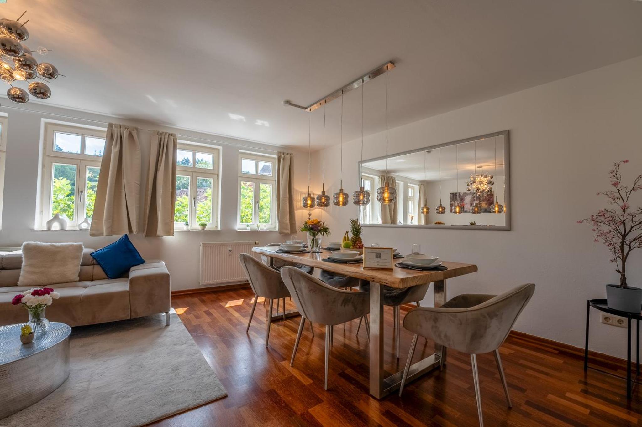 Two-Bedroom Apartment with City View photo 2