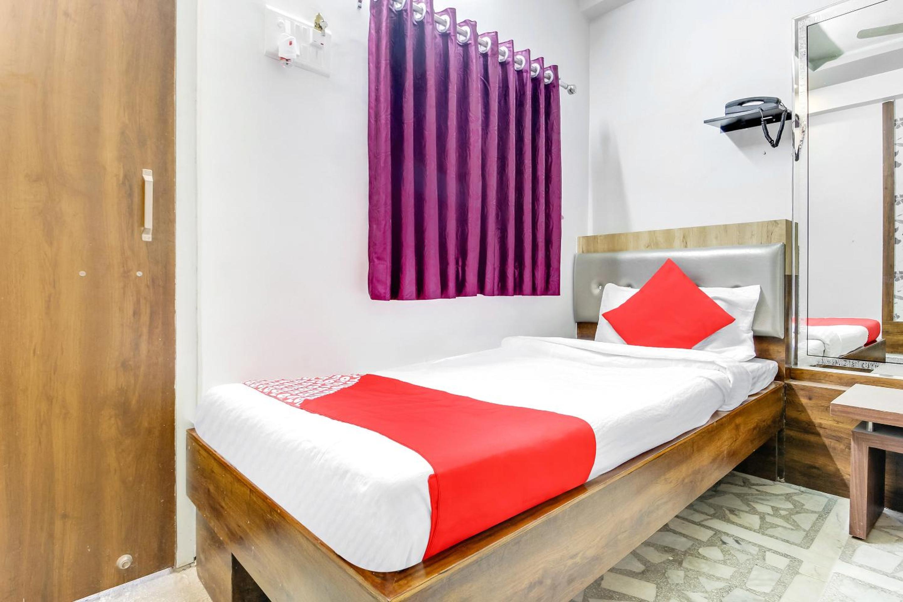 Classic Triple Room