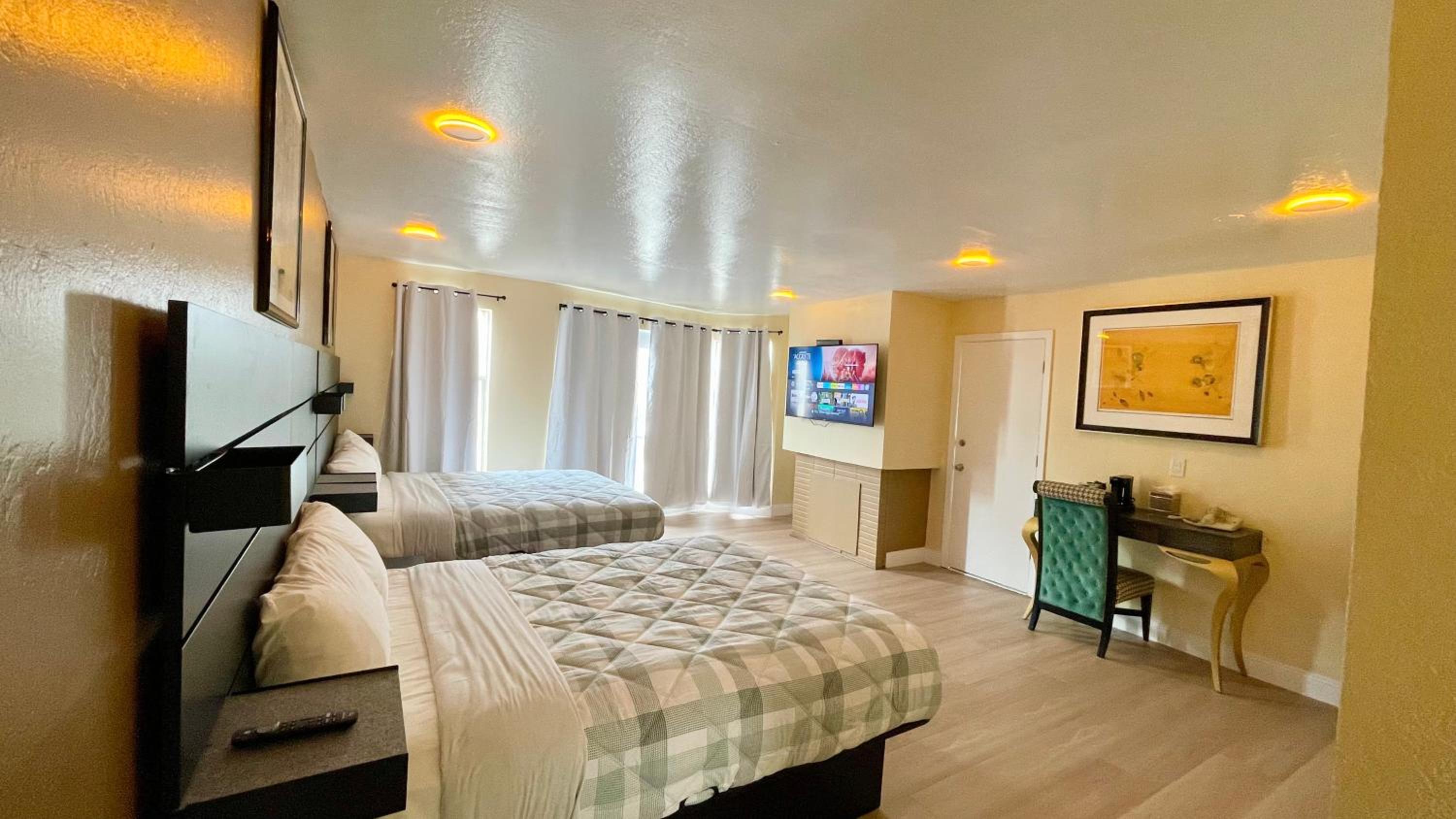 Queen Room with Two Queen Beds