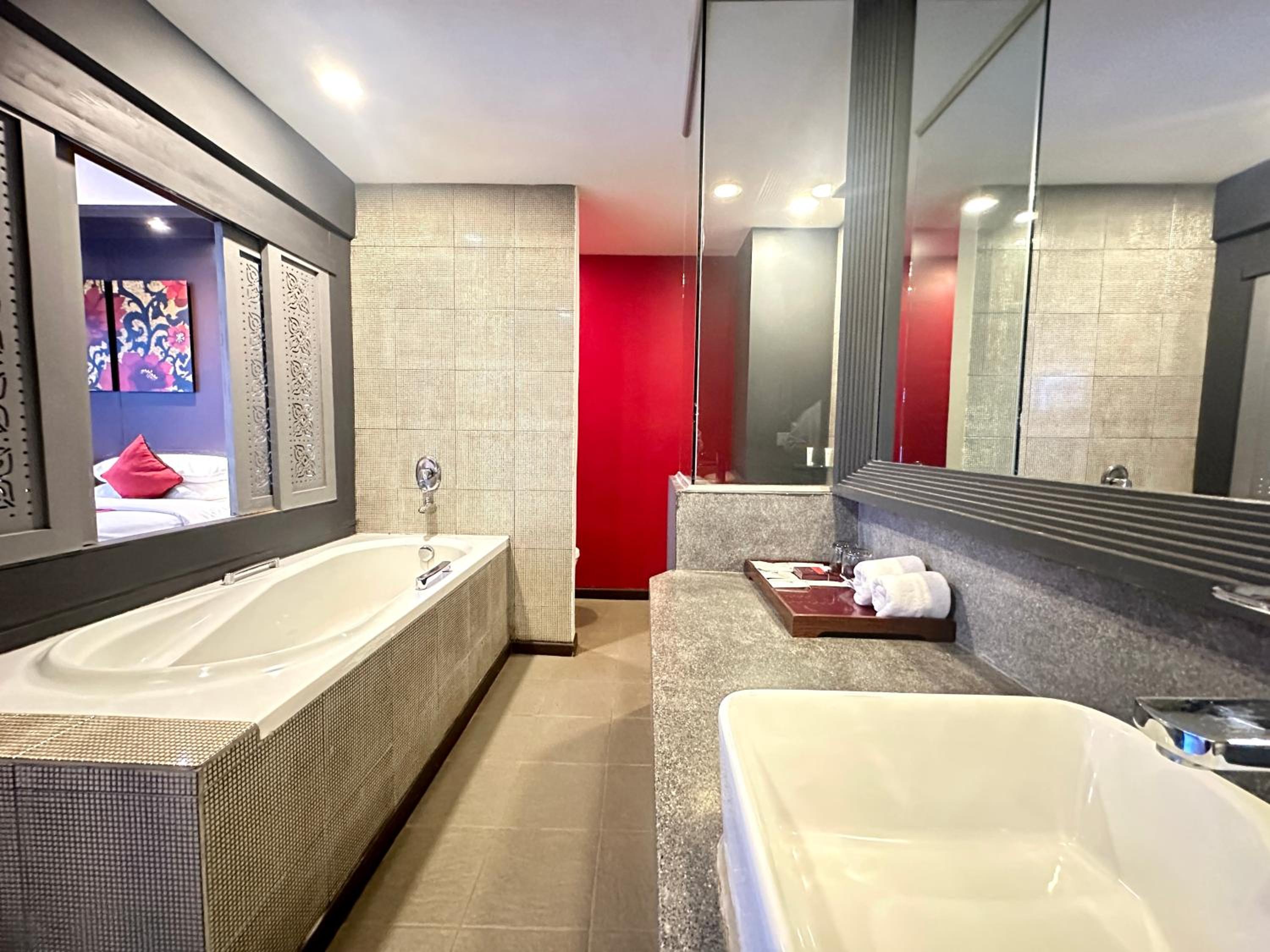 Family Suite - Photo 6