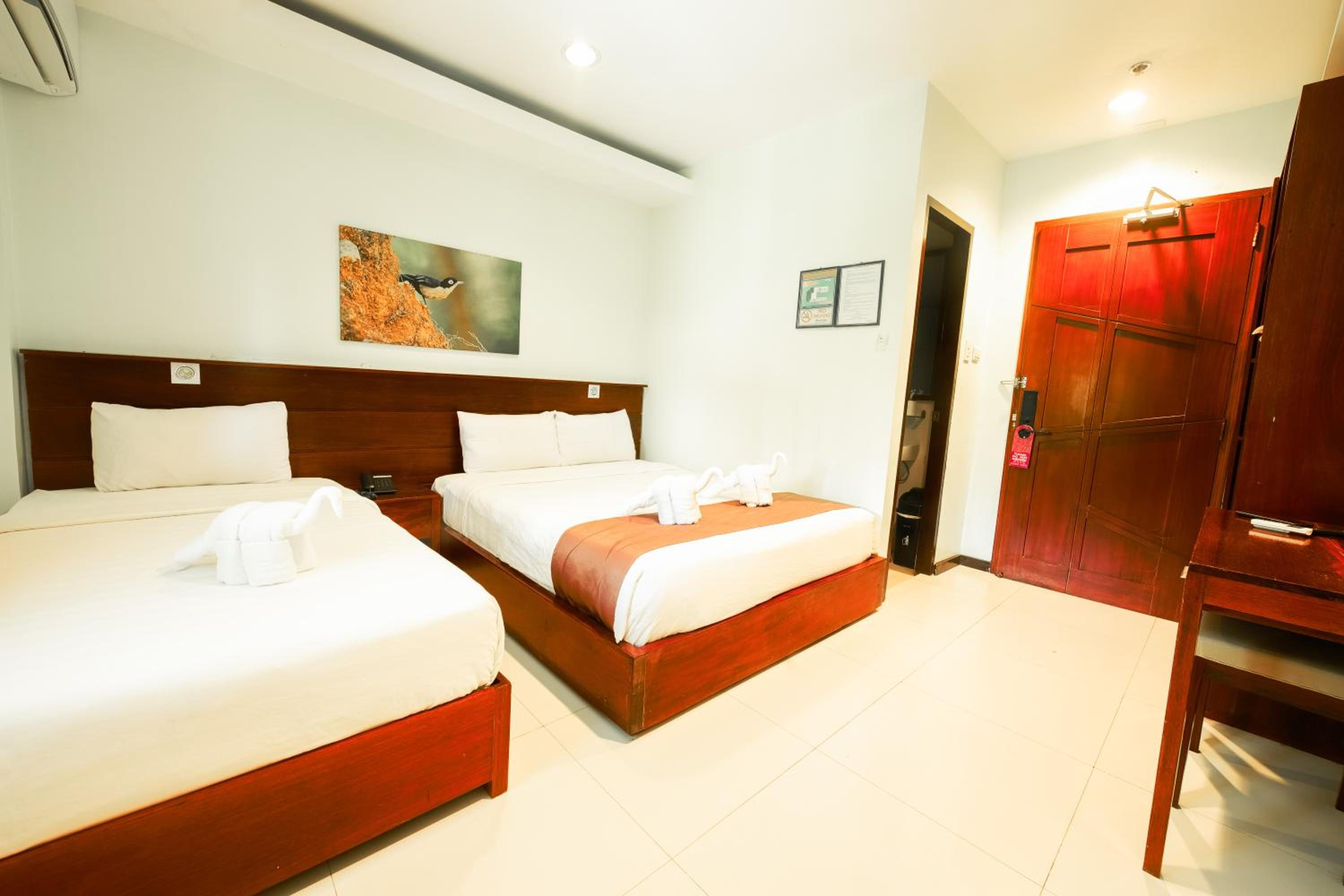 Deluxe Triple Room photo 2