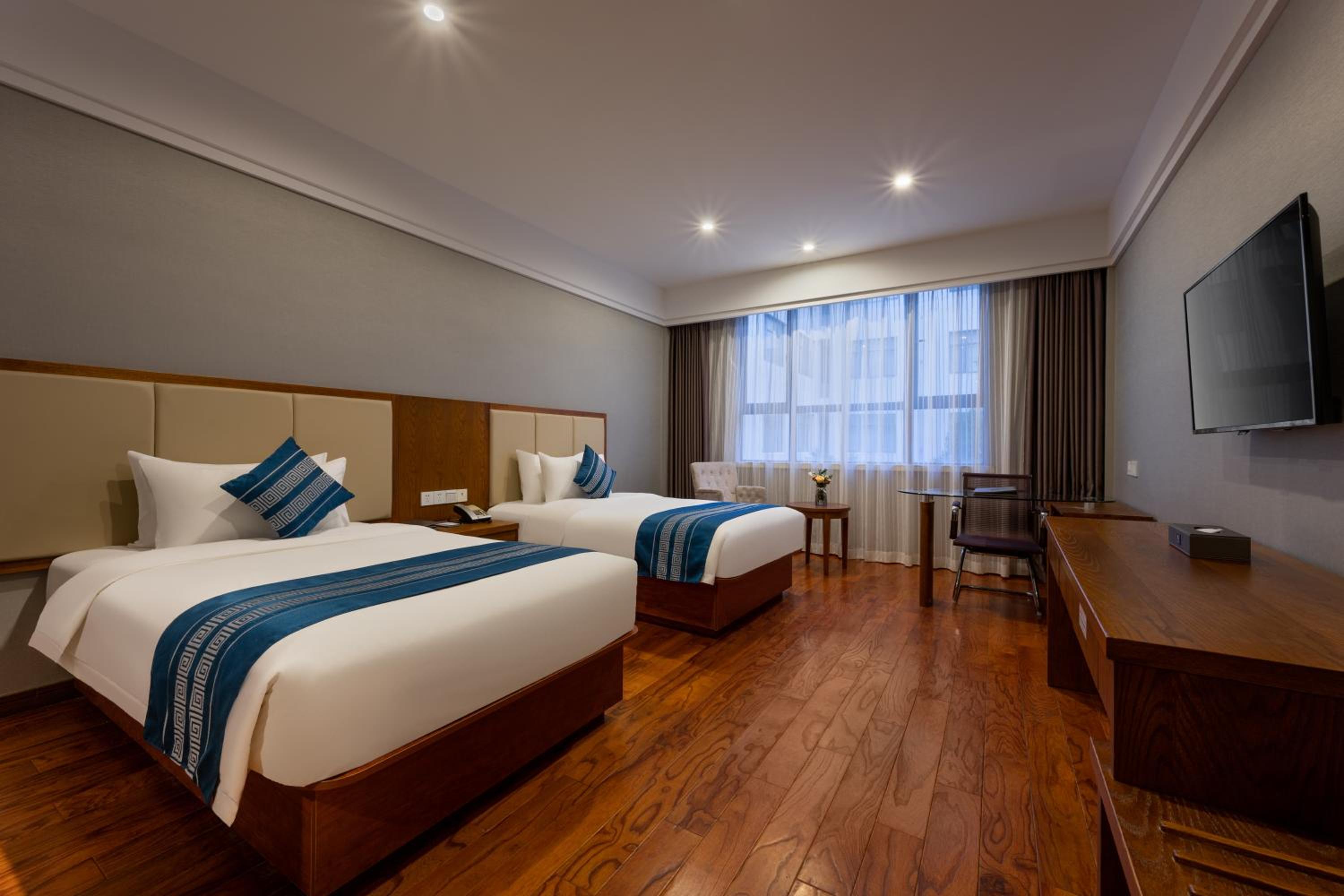 Twin Room With Private Bathroom
