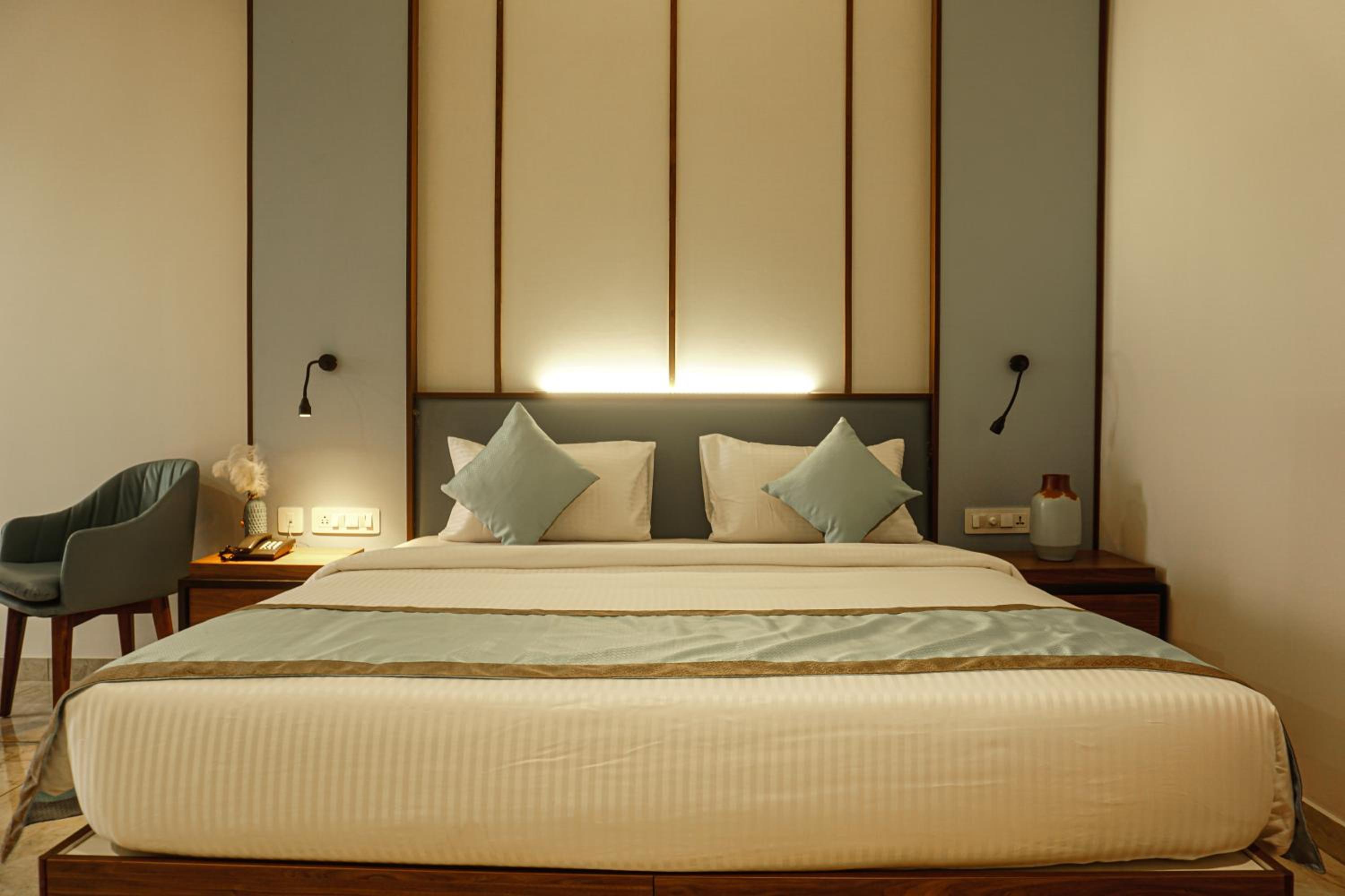 King Room with Mountain View photo 1