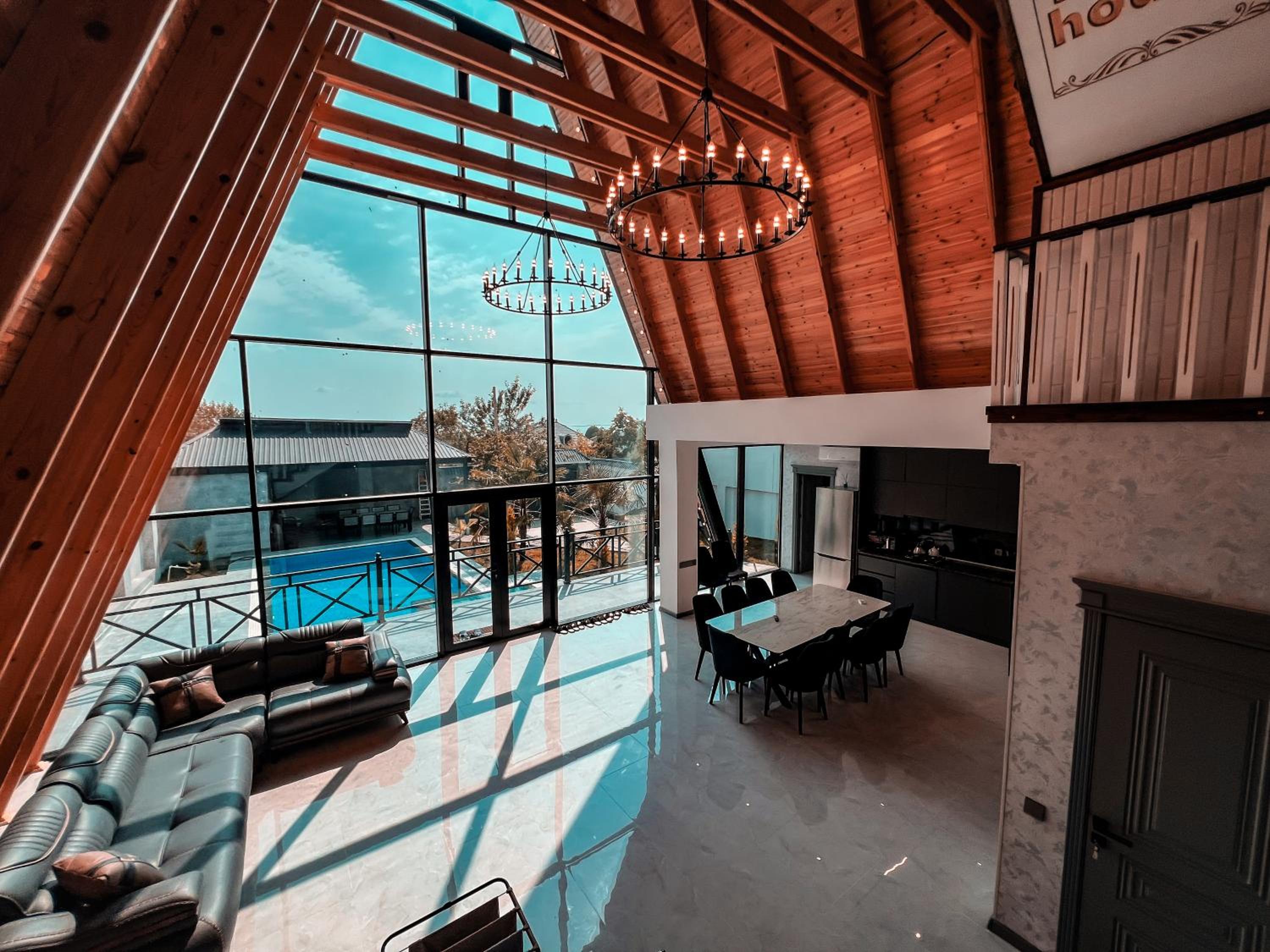 Chalet photo 1