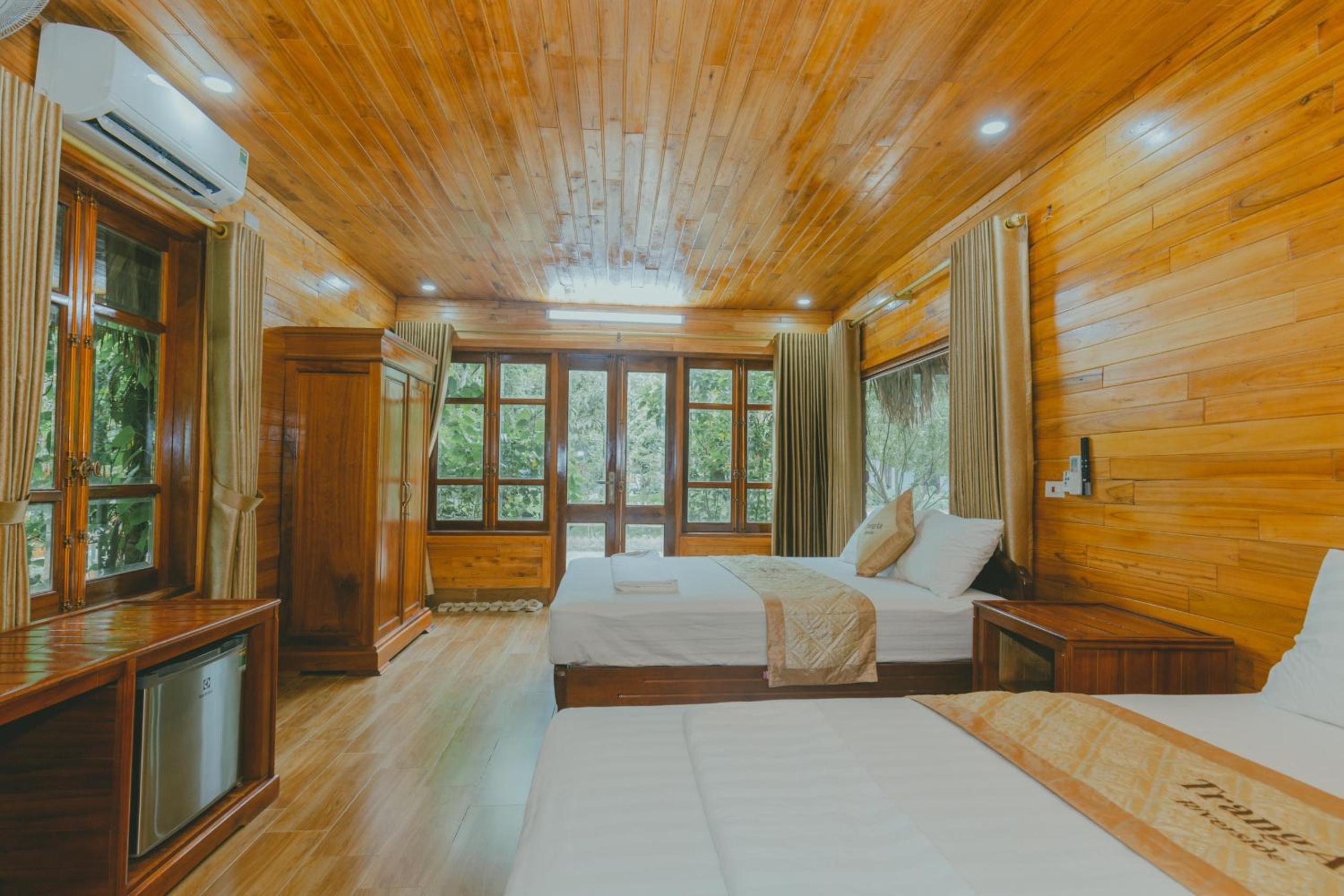 King Room With Two King Beds