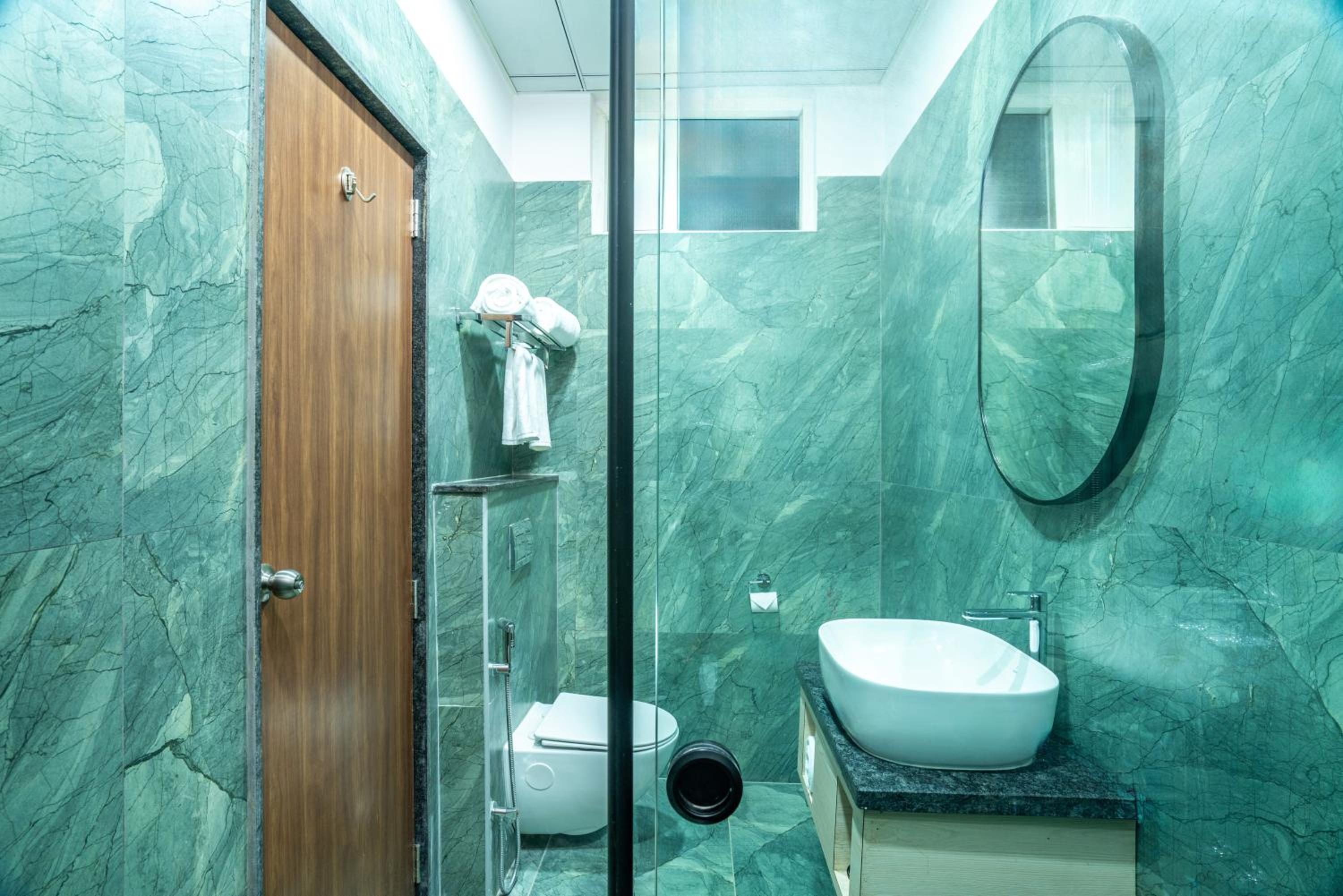 Double Room with Balcony (2 Adults + 1 Child)