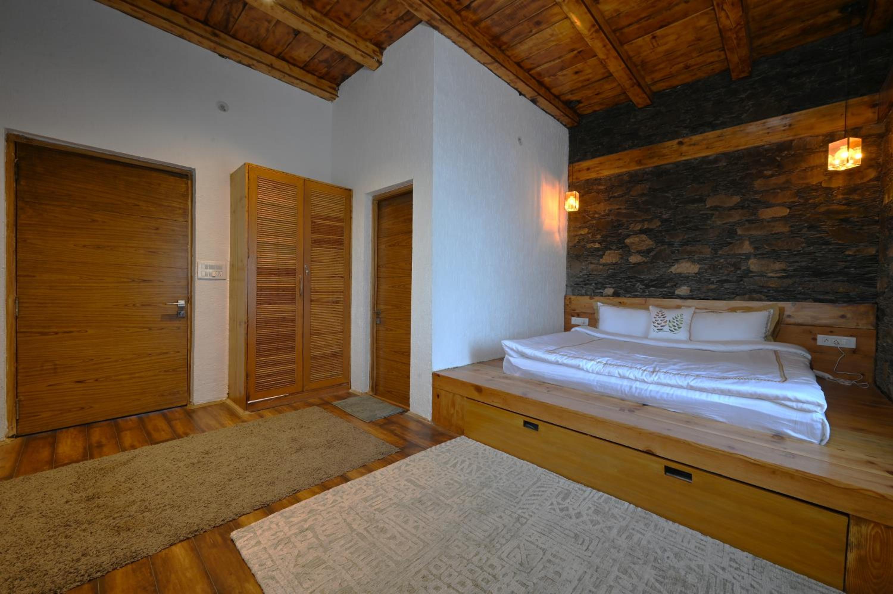 Three-Bedroom Villa photo 1