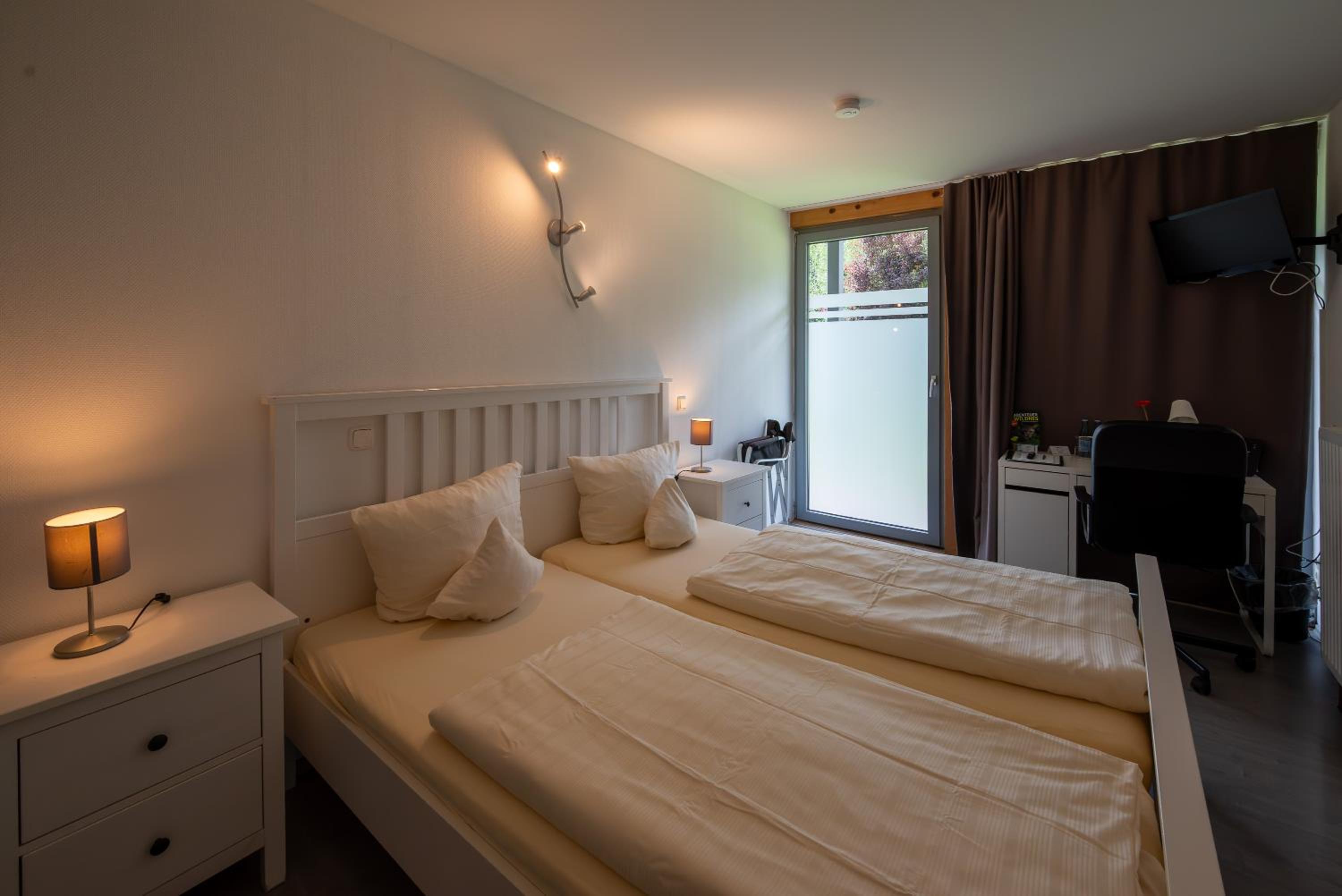 Double Room with Balcony photo 2