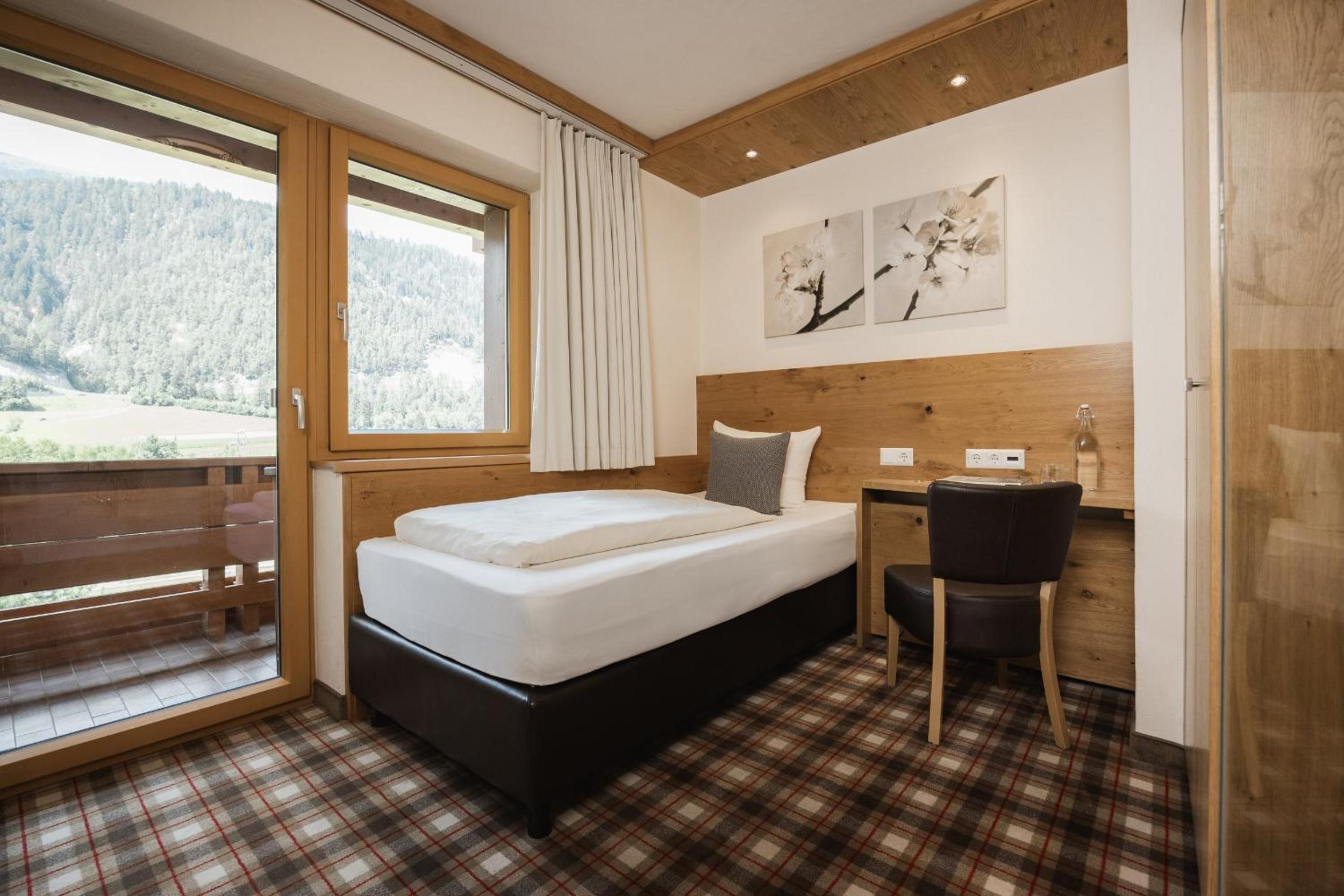 Single Room with Balcony