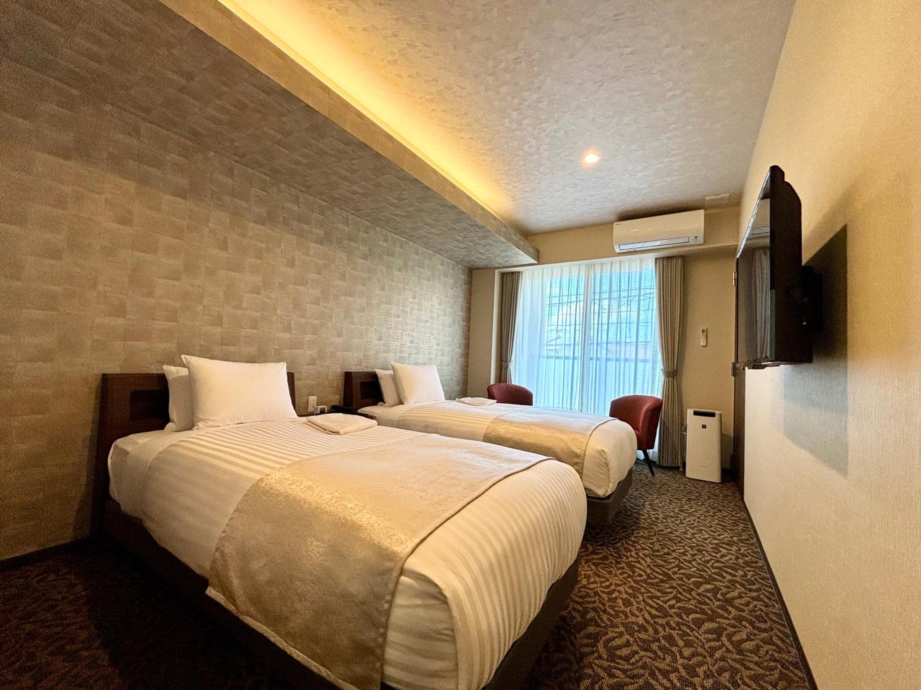 Superior Twin Room