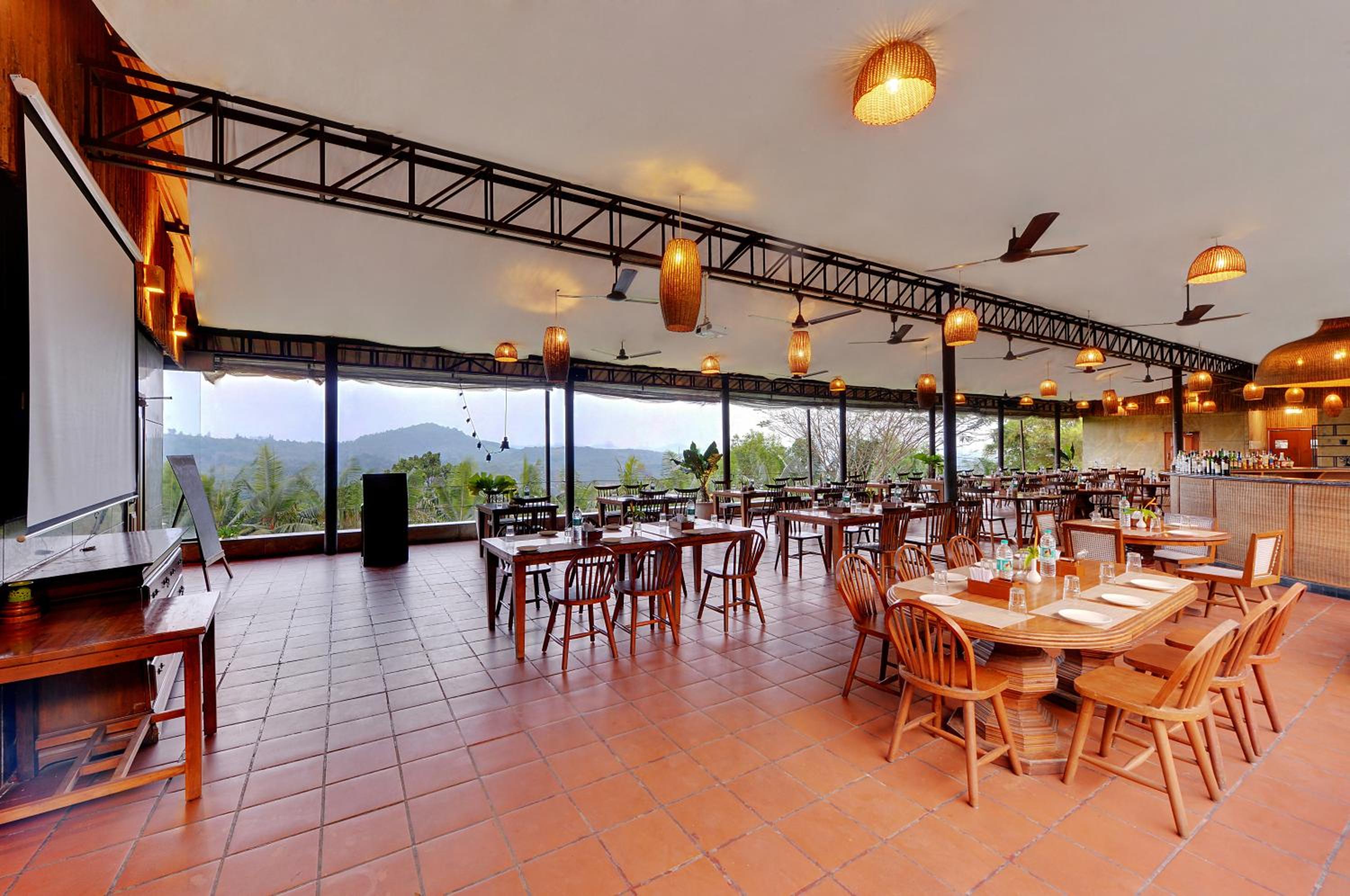 Three-Bedroom Villa - Photo 18