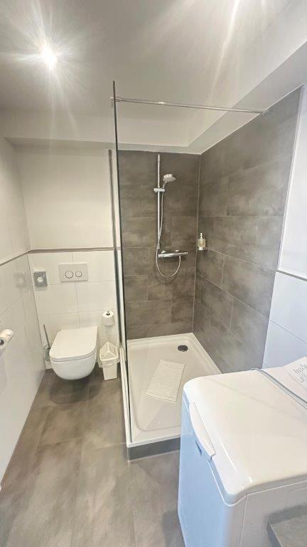 One-Bedroom Deluxe Apartment - Photo 5