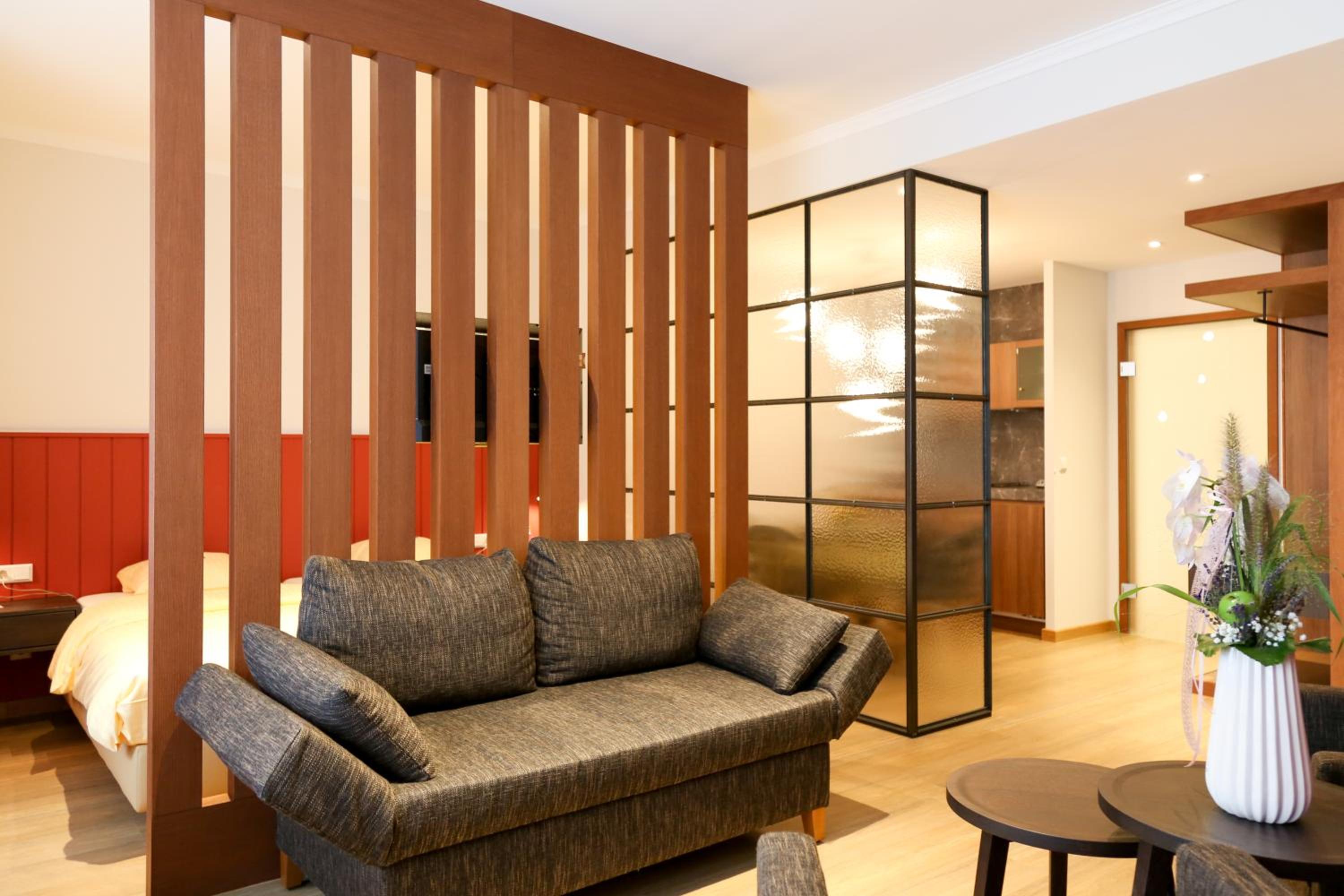 Apartment - Photo 4