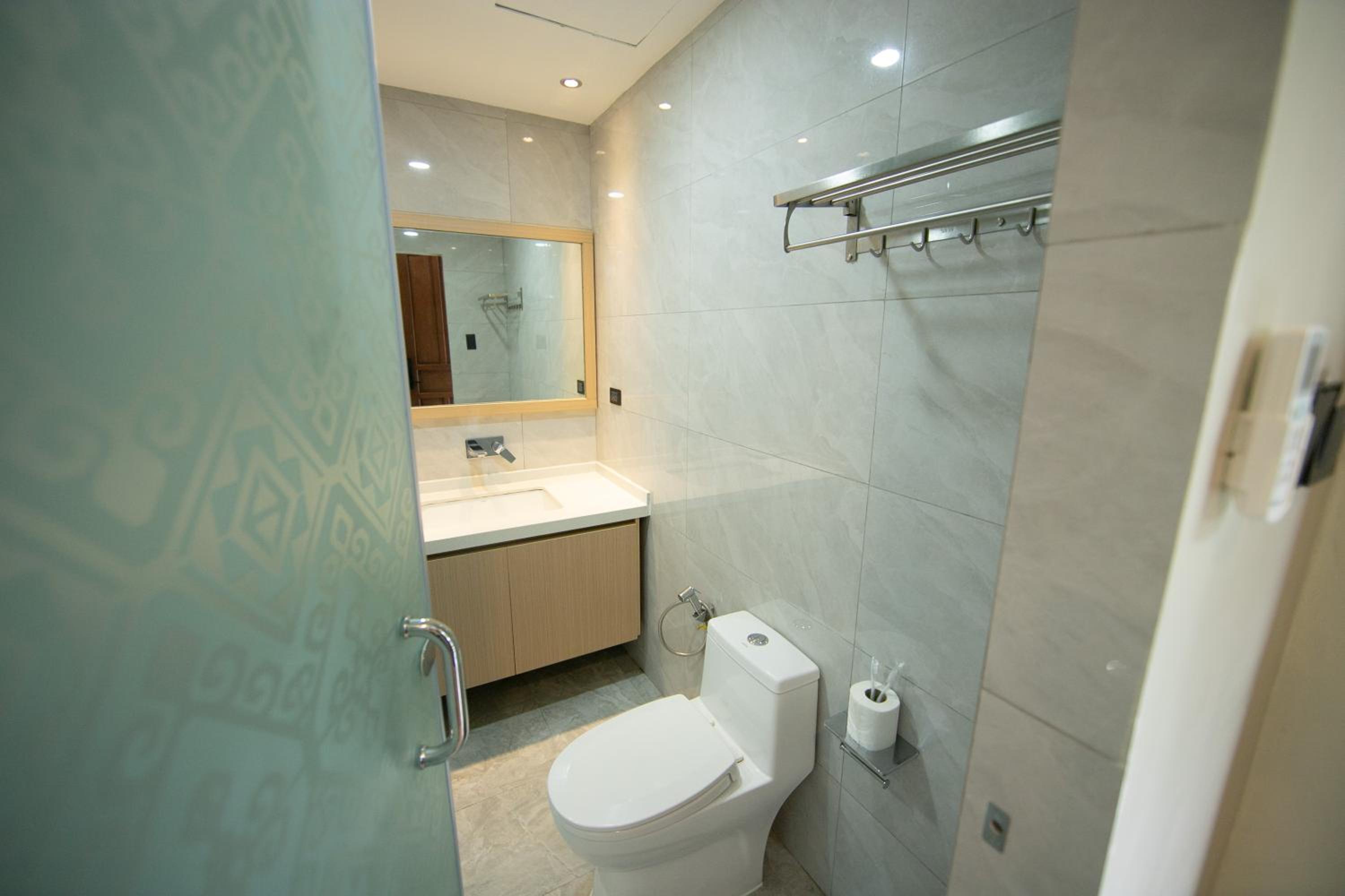 Twin Room - Photo 7