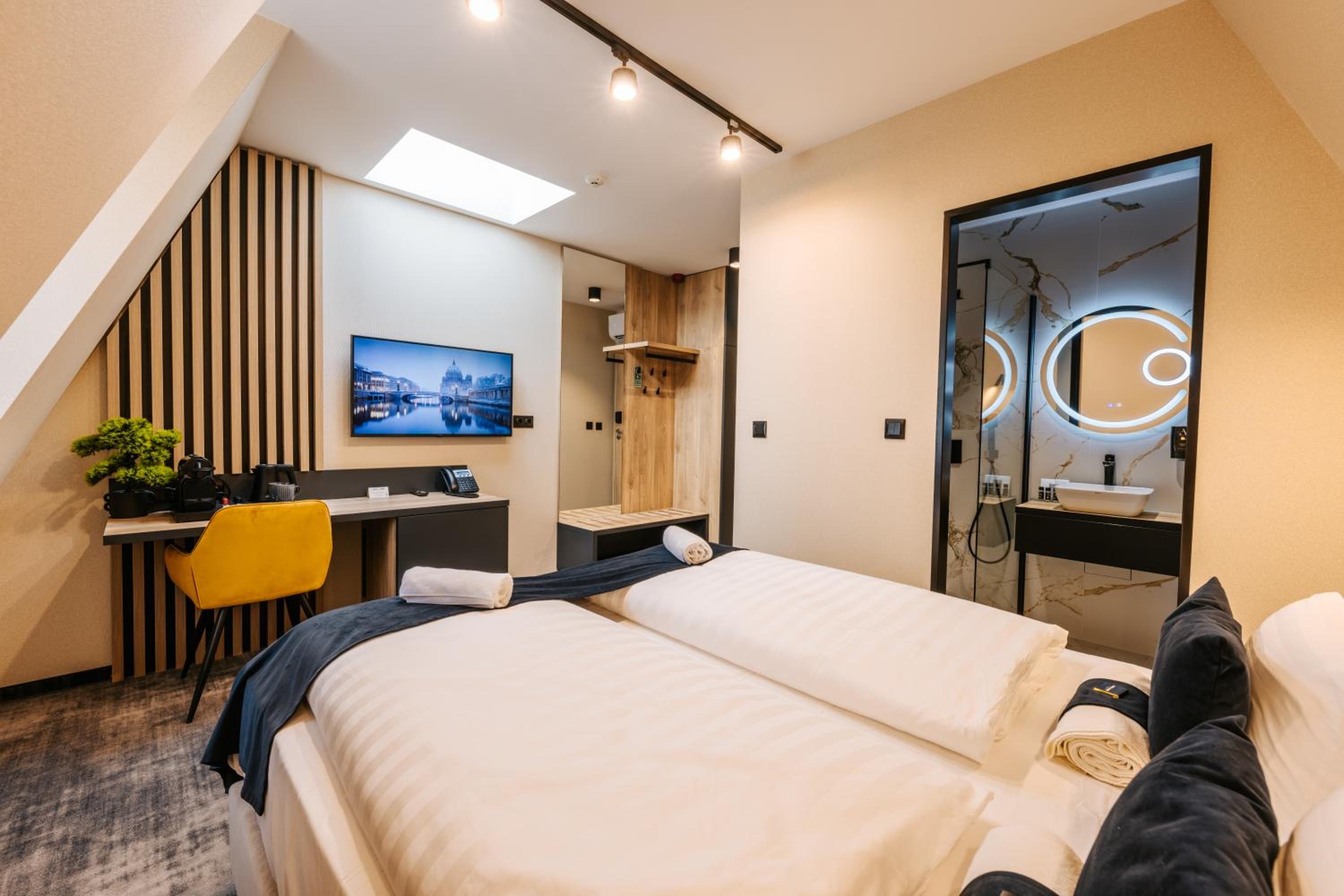 Economy Double Room