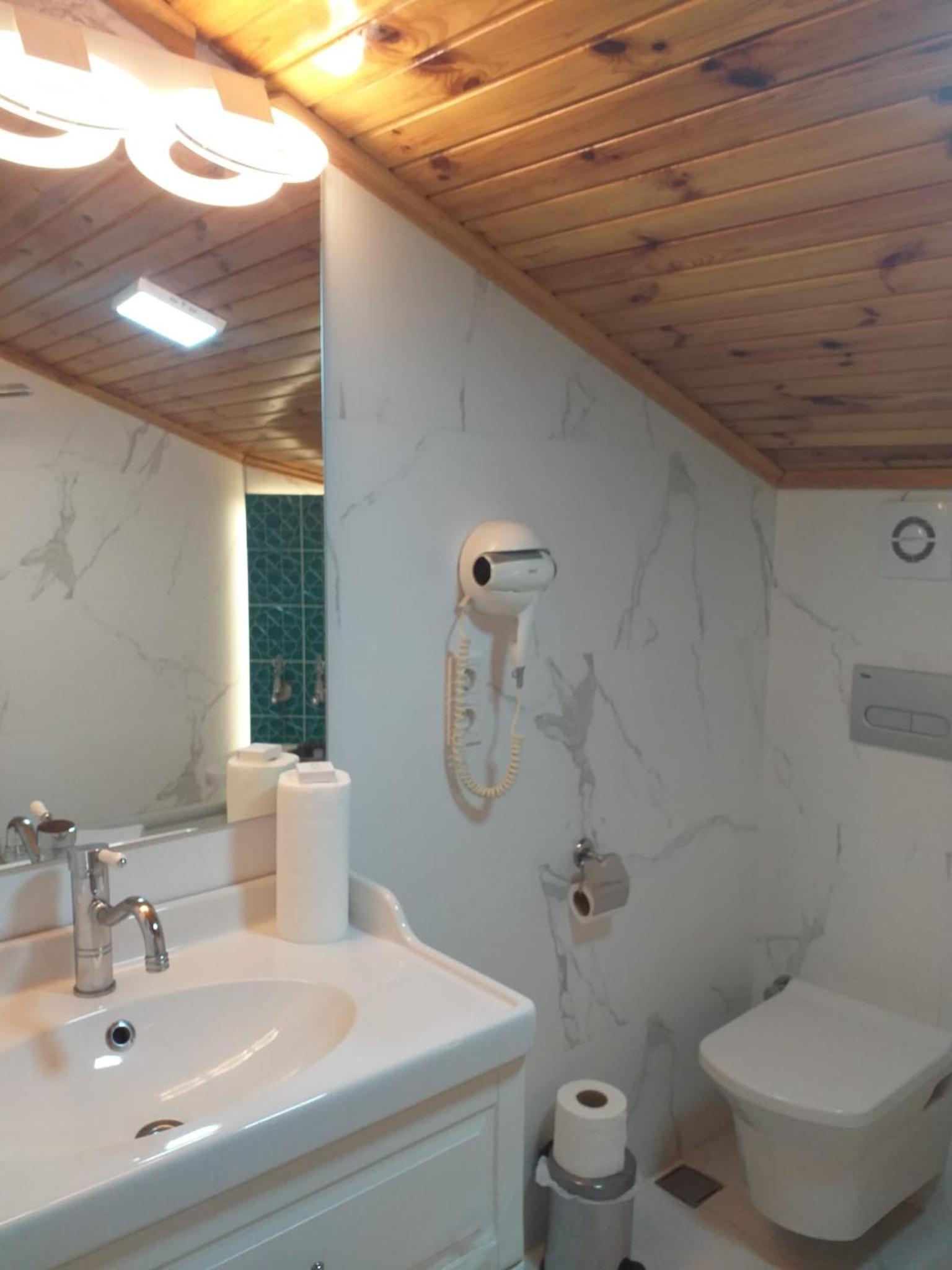 Superior King Room photo 3