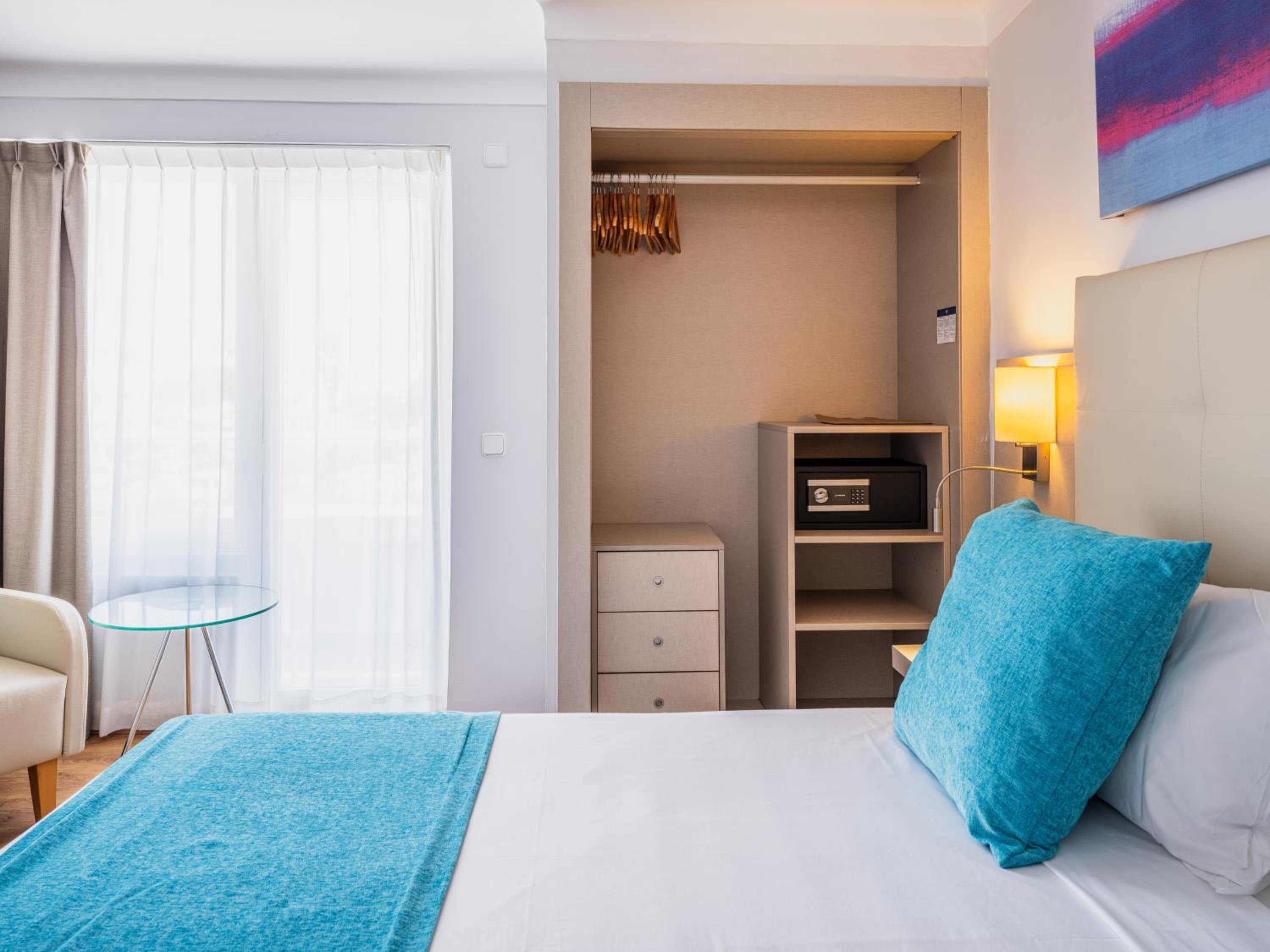 Standard Double Room with Pool View  photo 2