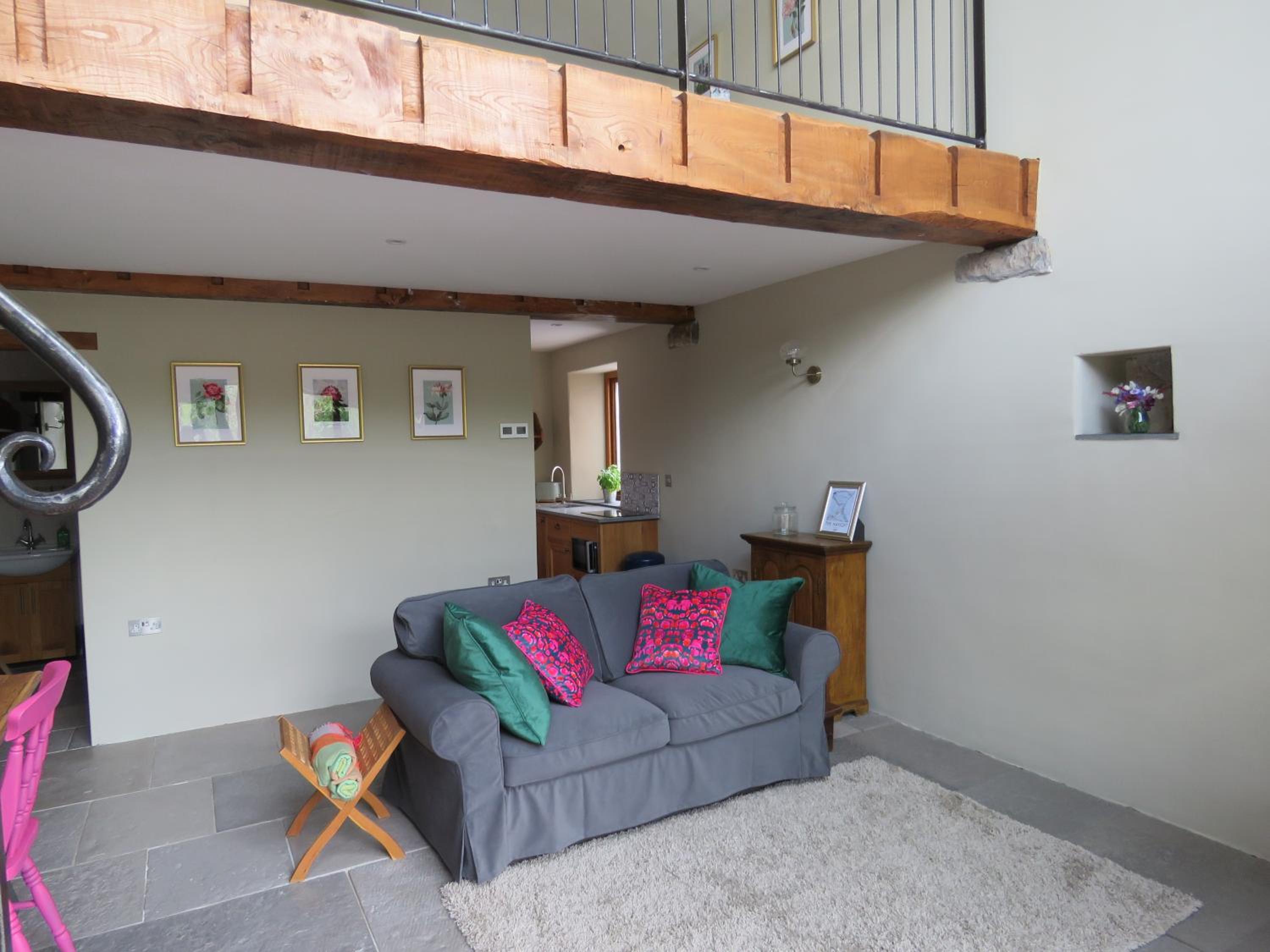 One-Bedroom House photo 3