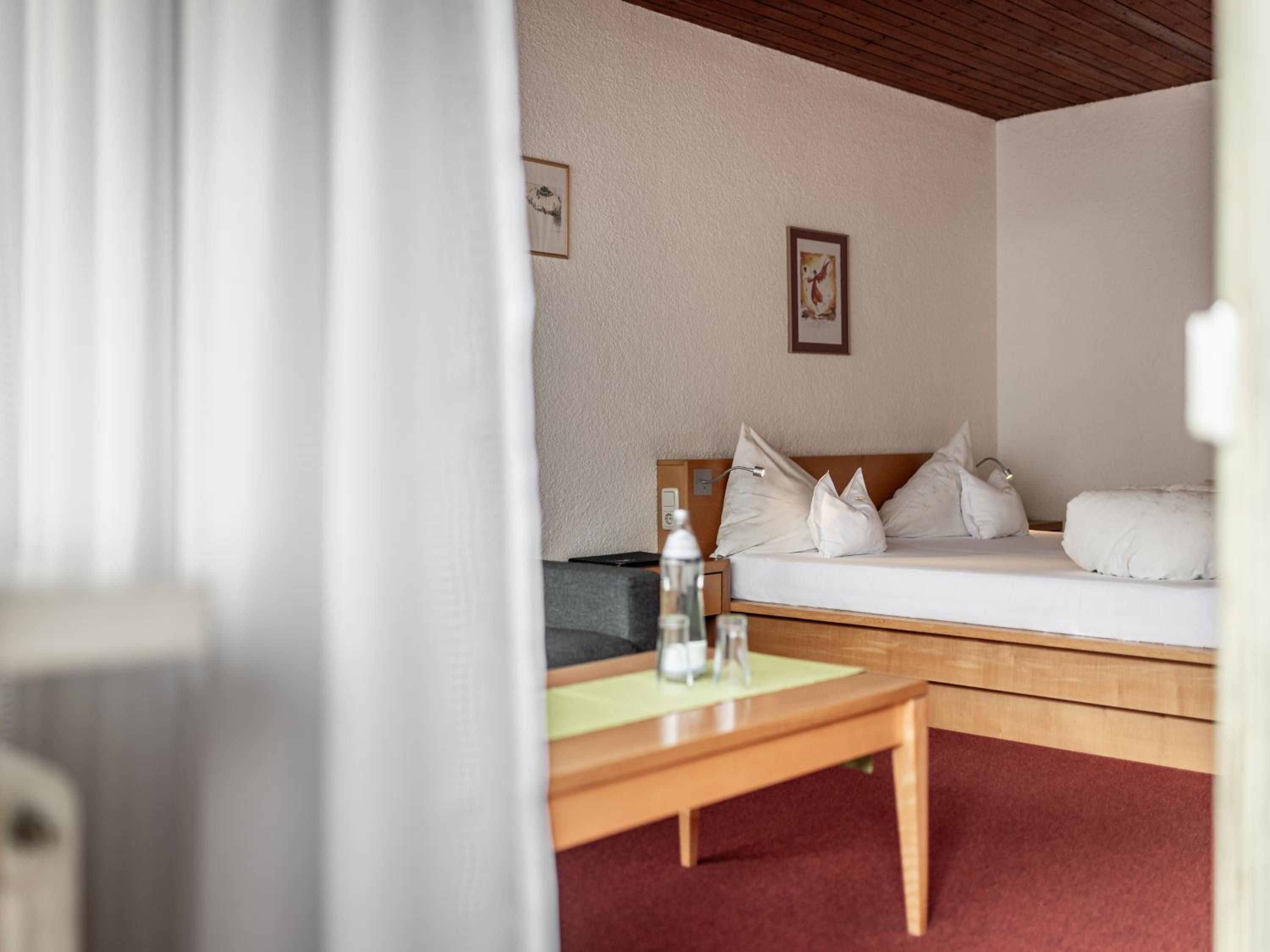 Double Room - Photo 8