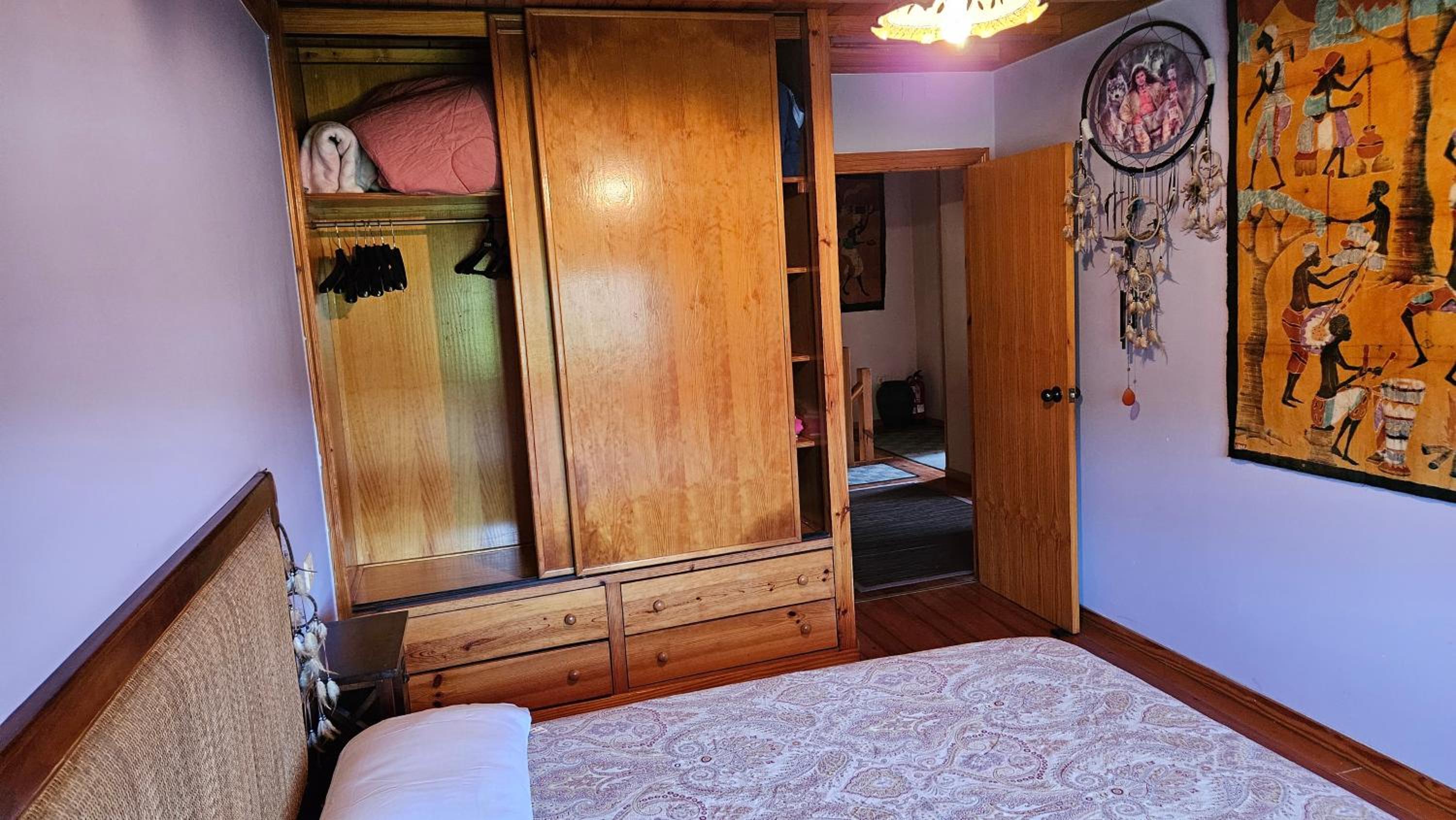 Casa de cuatro habitaciones
