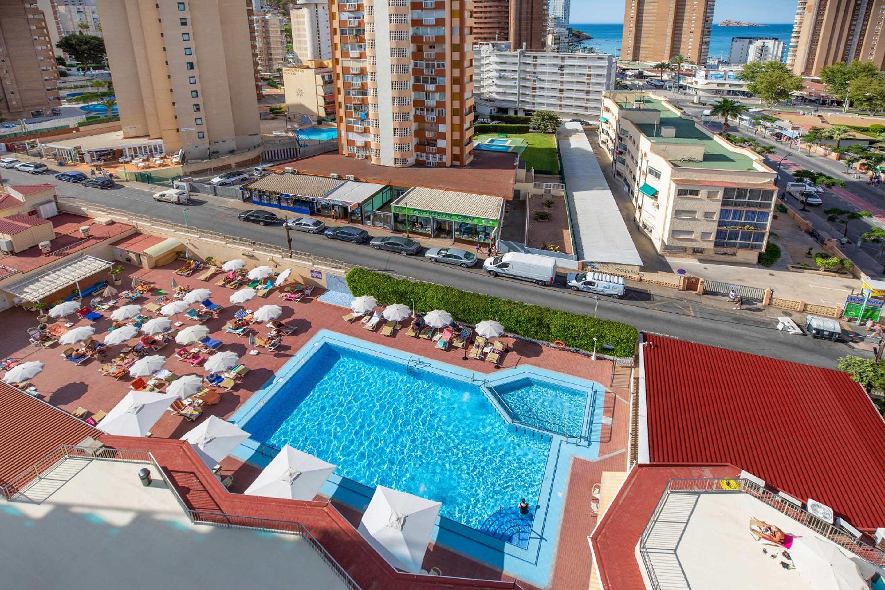 Double or Twin Room with Pool View photo 2