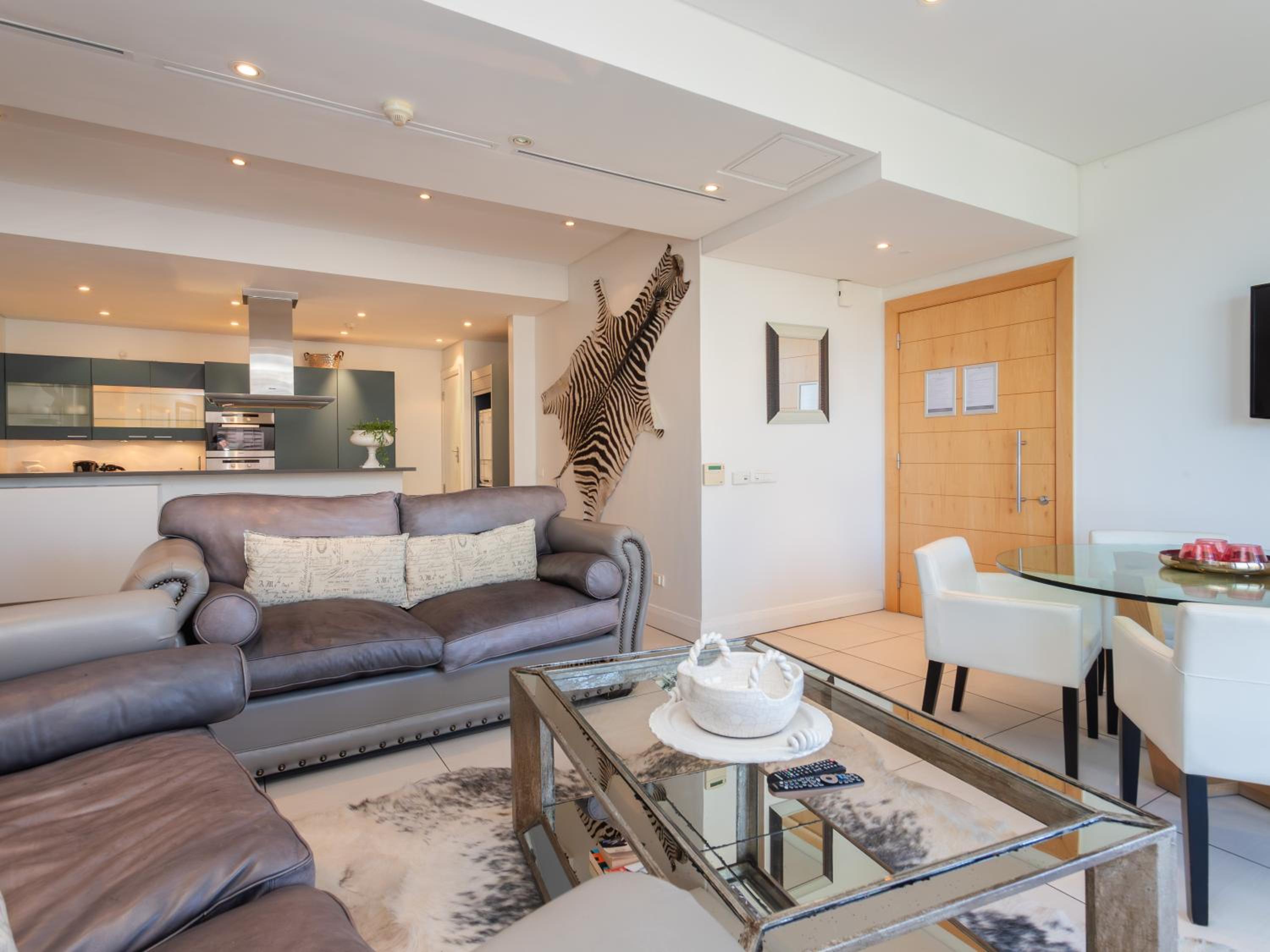 One Bedroom Premier 1