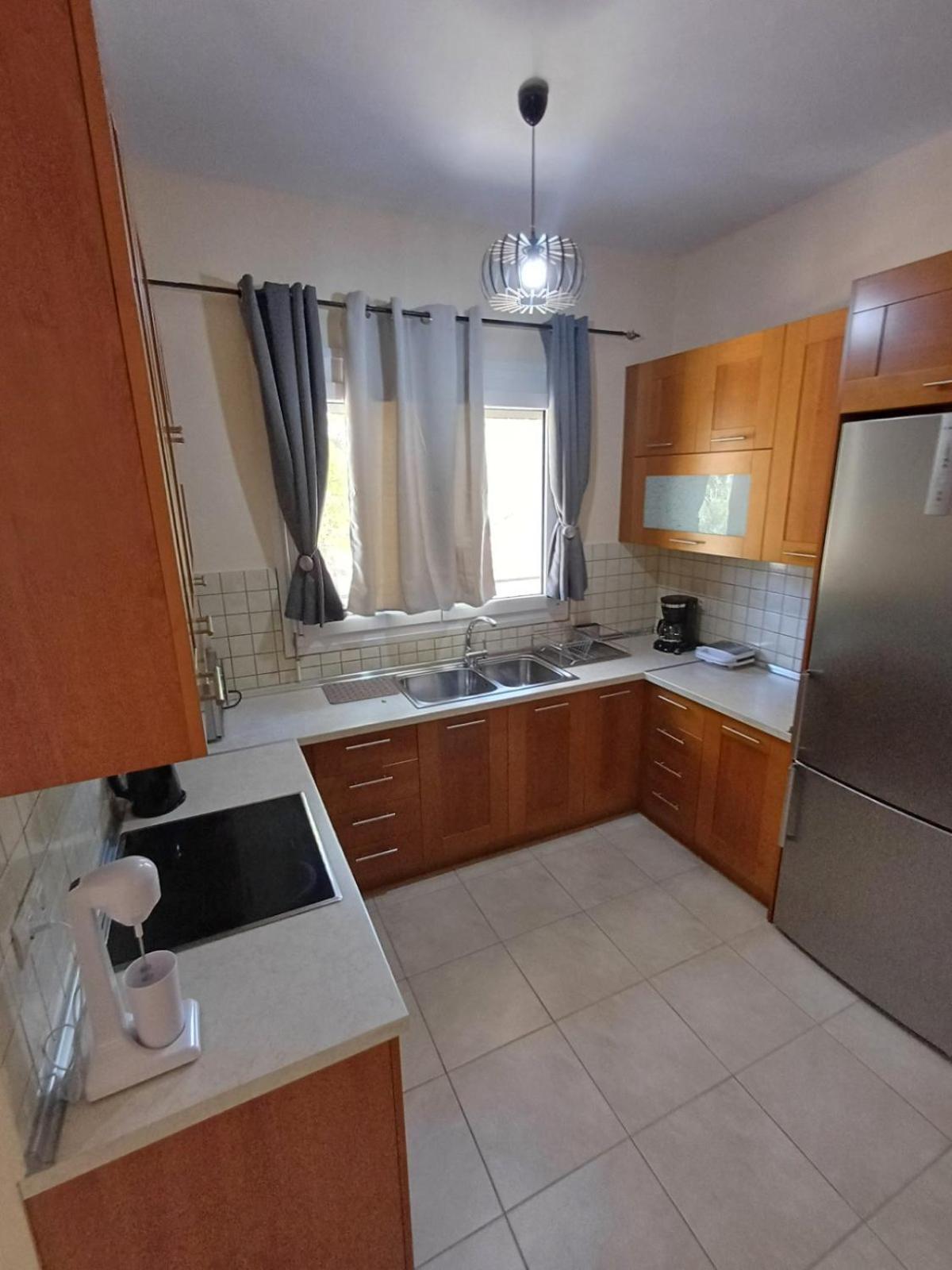 Two-Bedroom House photo 2