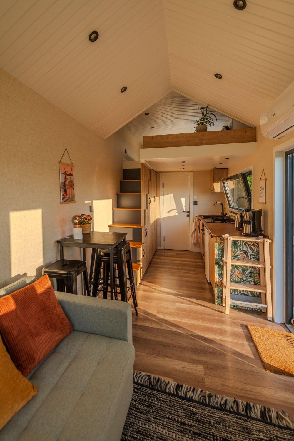 Mobile Home photo 1