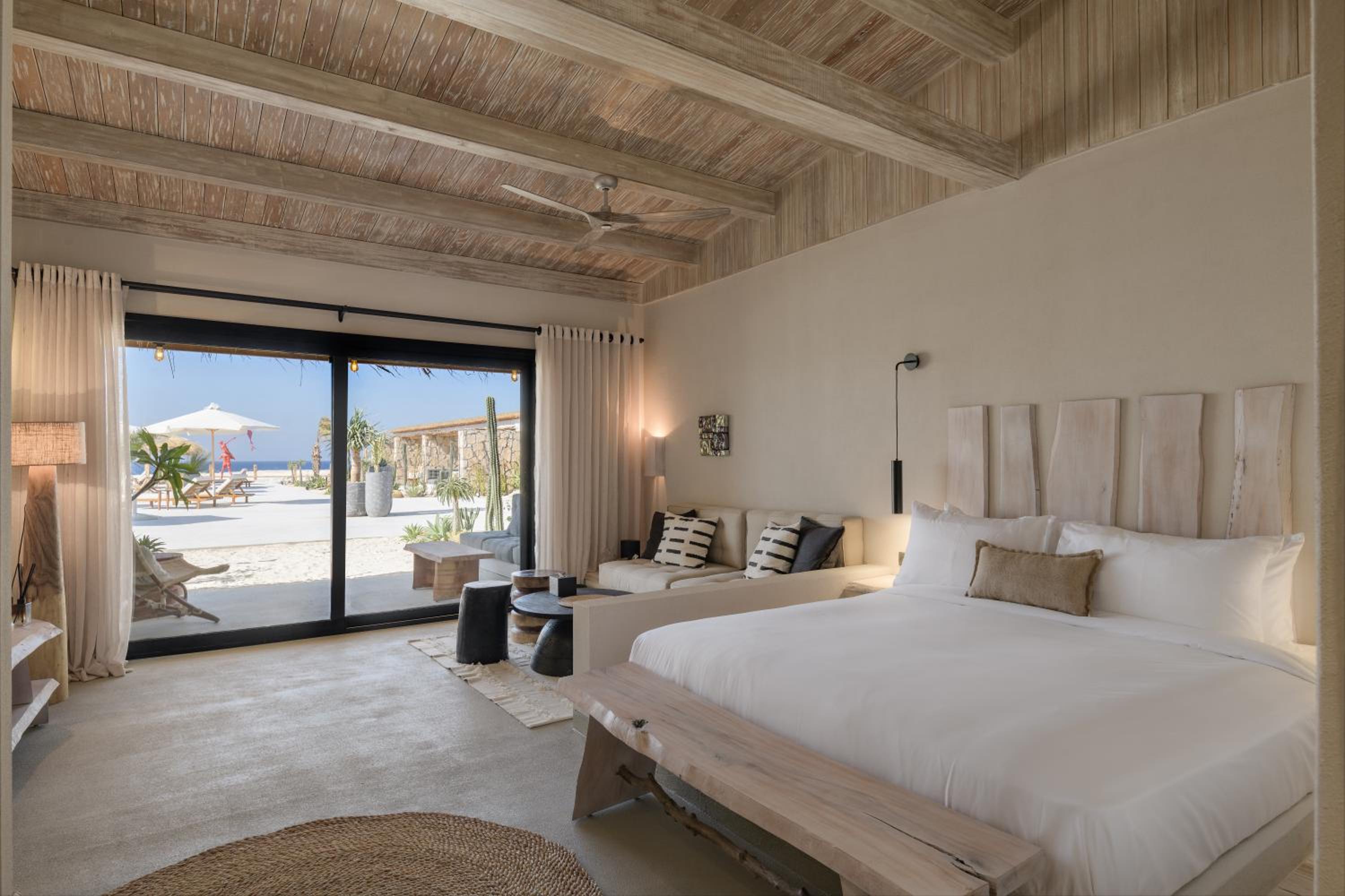 King Room with Sea View photo 3