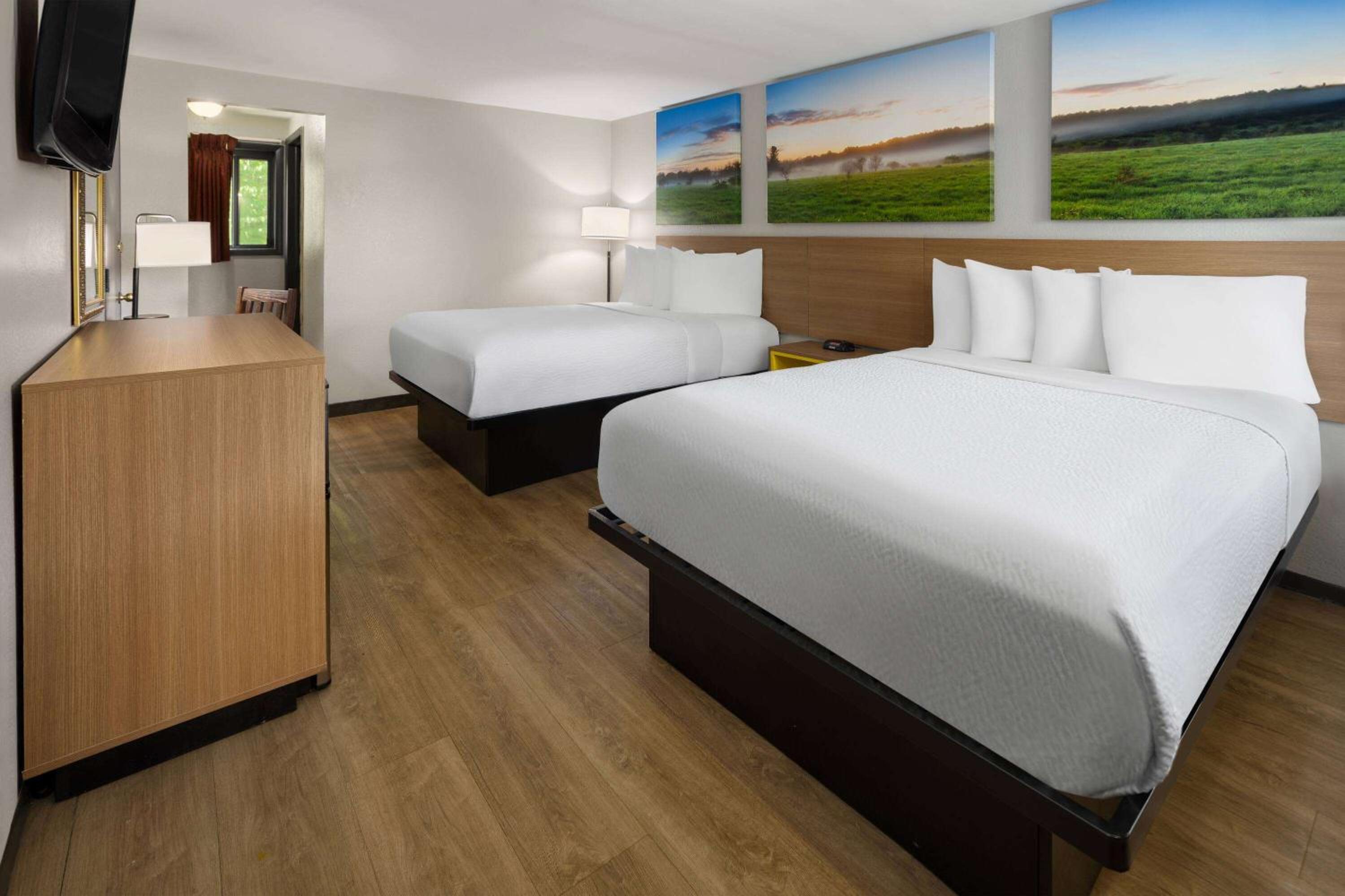 Double Room with Two Double Beds - Non-Smoking - Photo 1