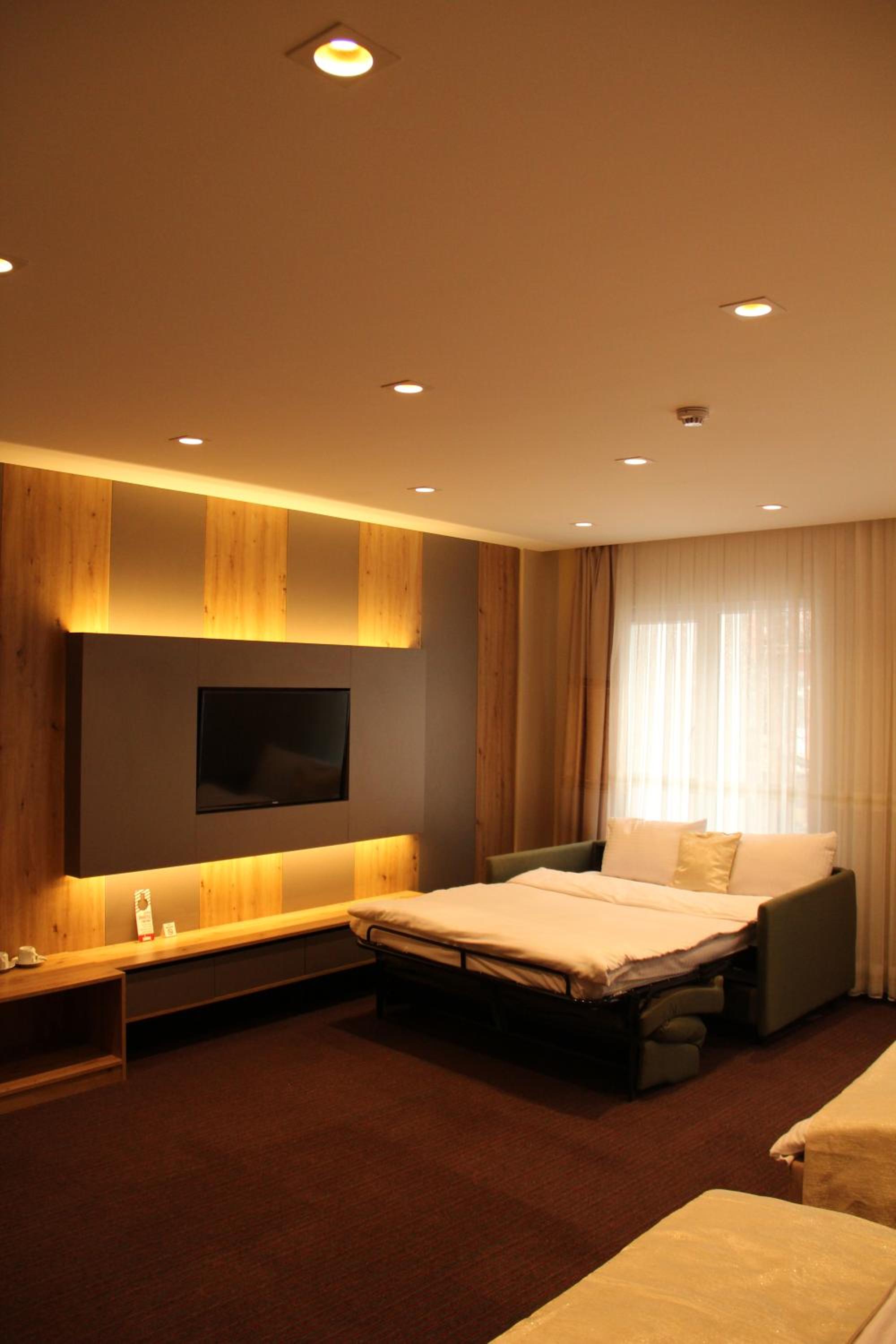 Standard Quadruple Room photo 2