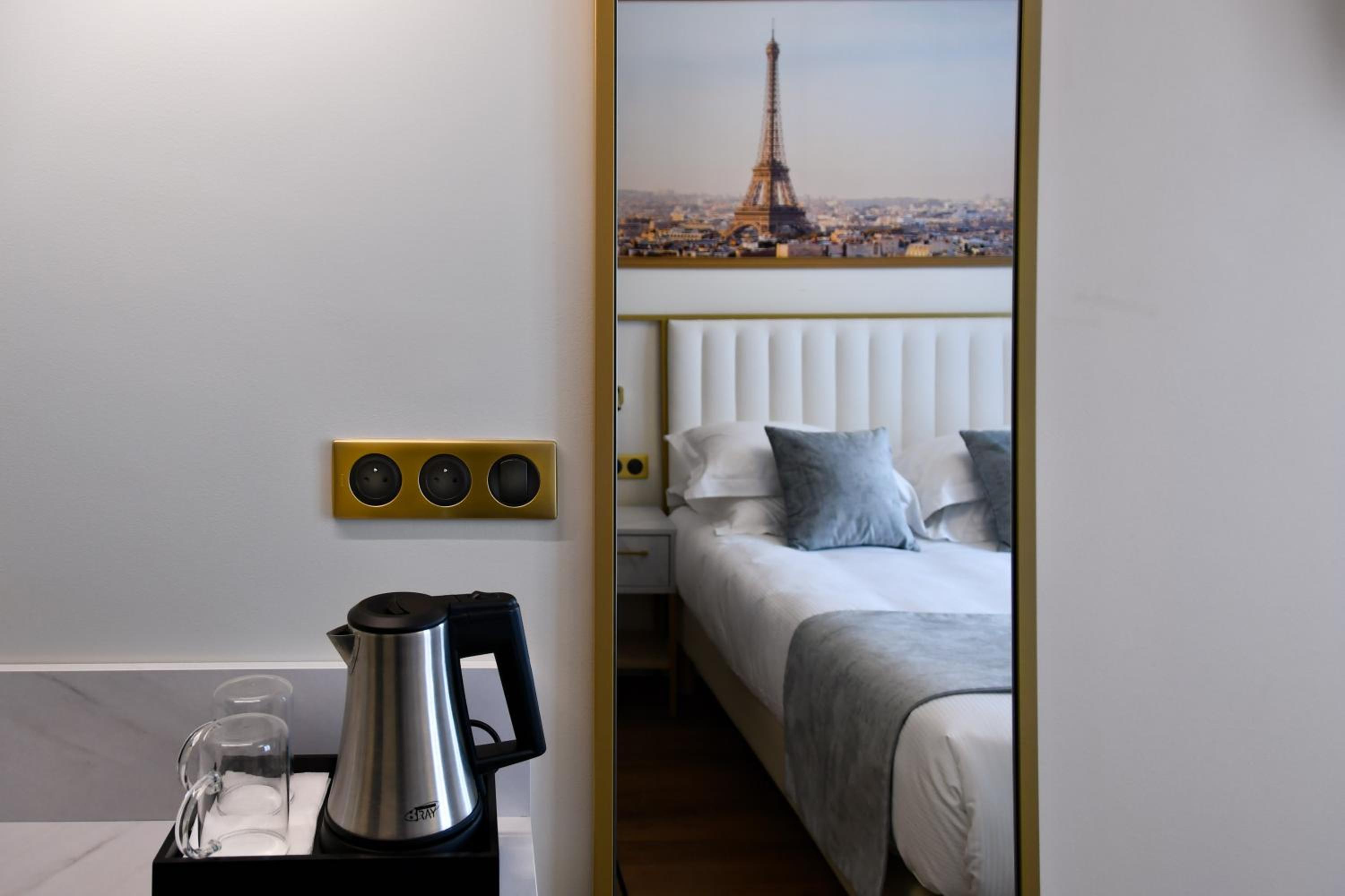 Single Room photo 2
