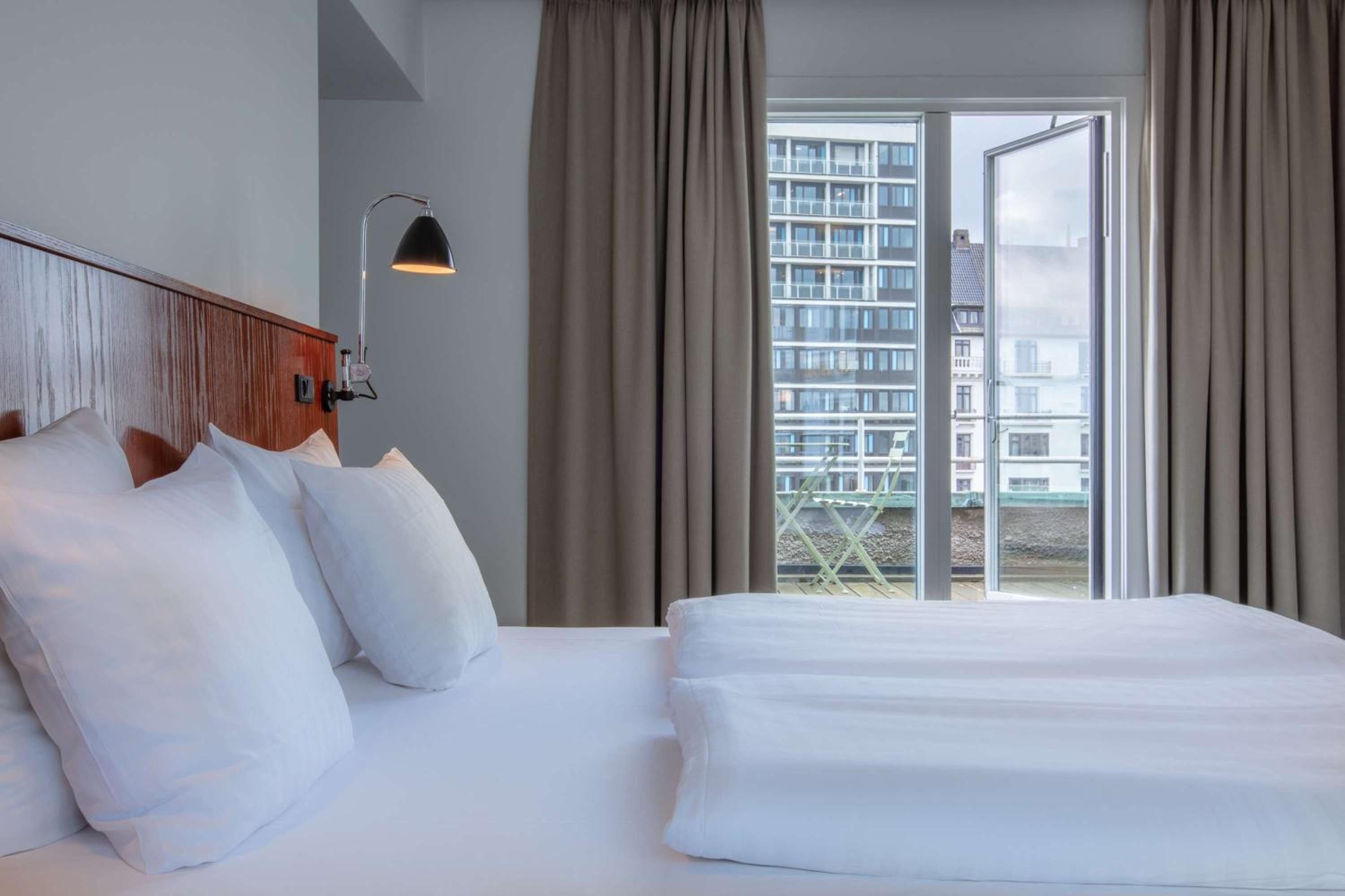 Superior King Room with Balcony - Non-Smoking