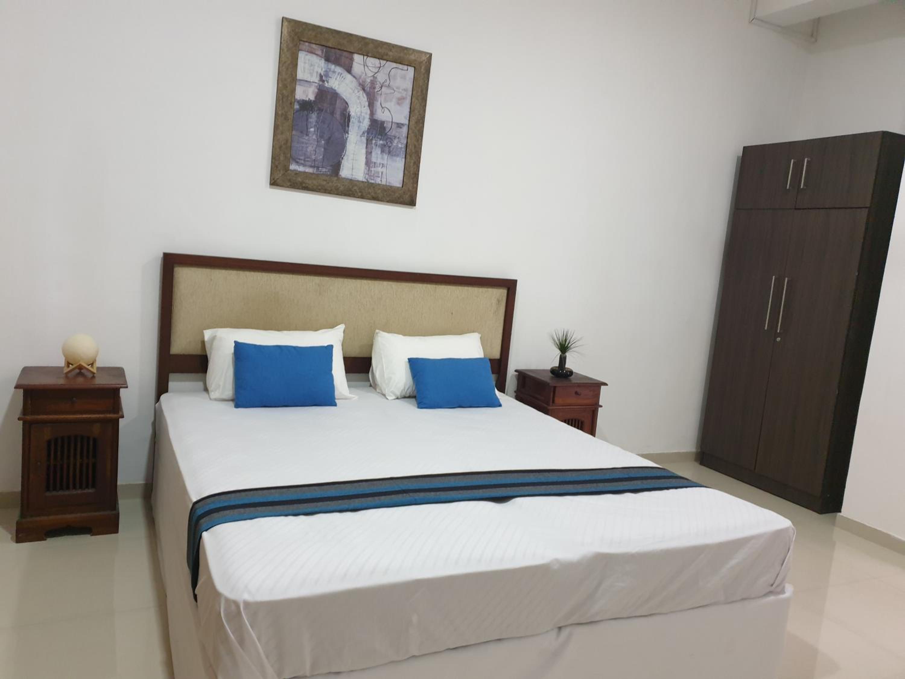 Deluxe Double Or Twin Room With Pool View photo 2